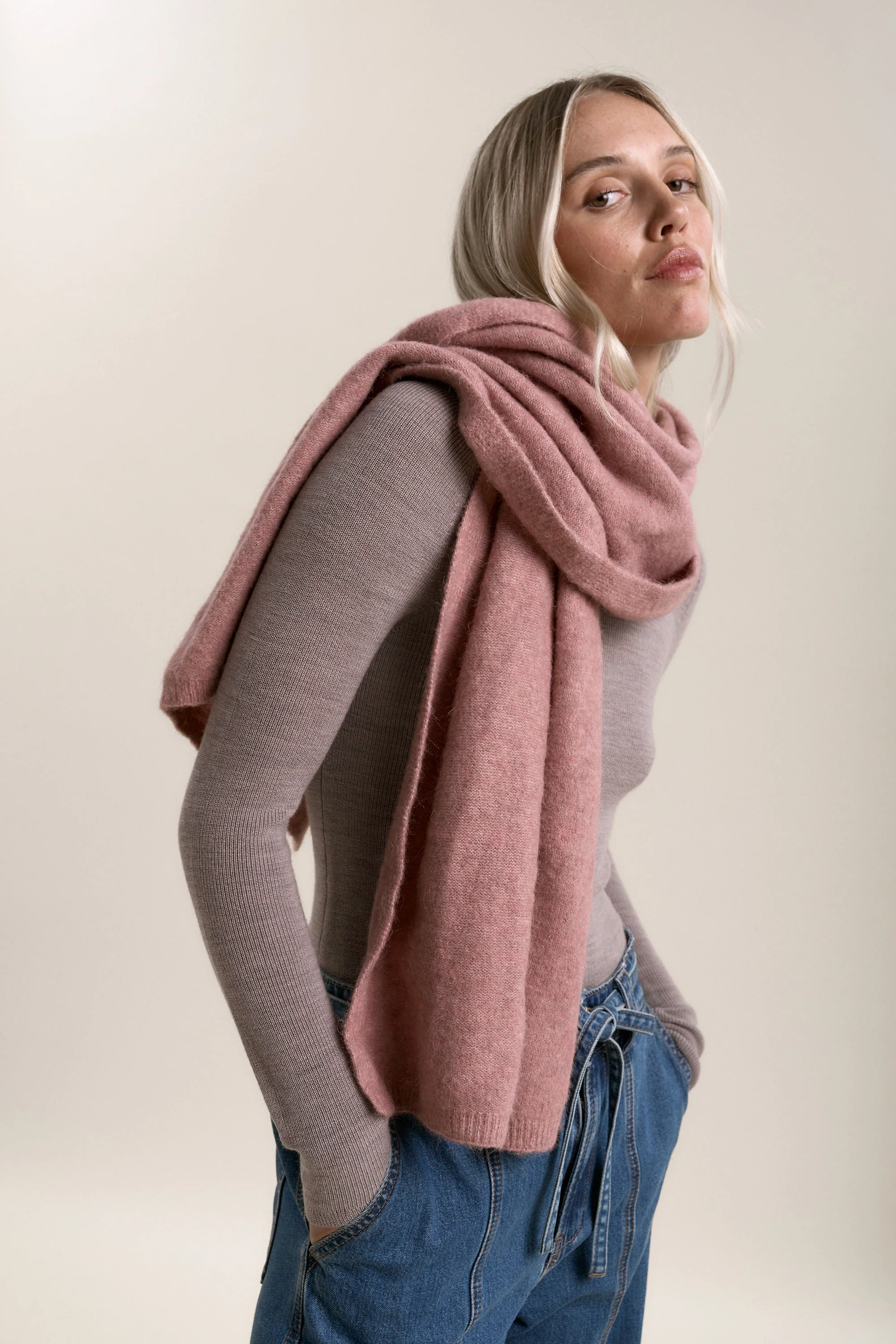 Alexis Merino Long Sleeve - Image 3