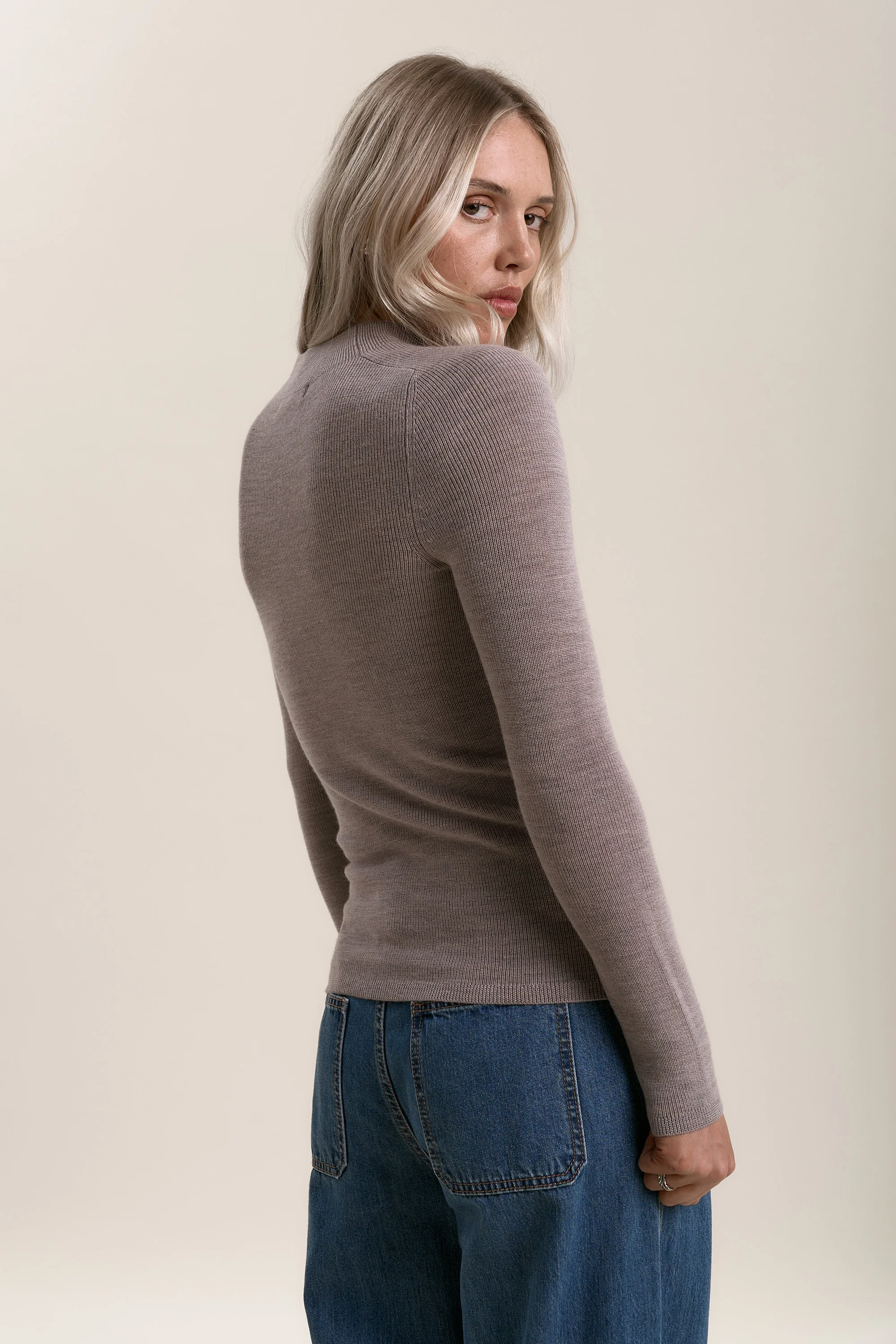 Alexis Merino Long Sleeve - Image 5