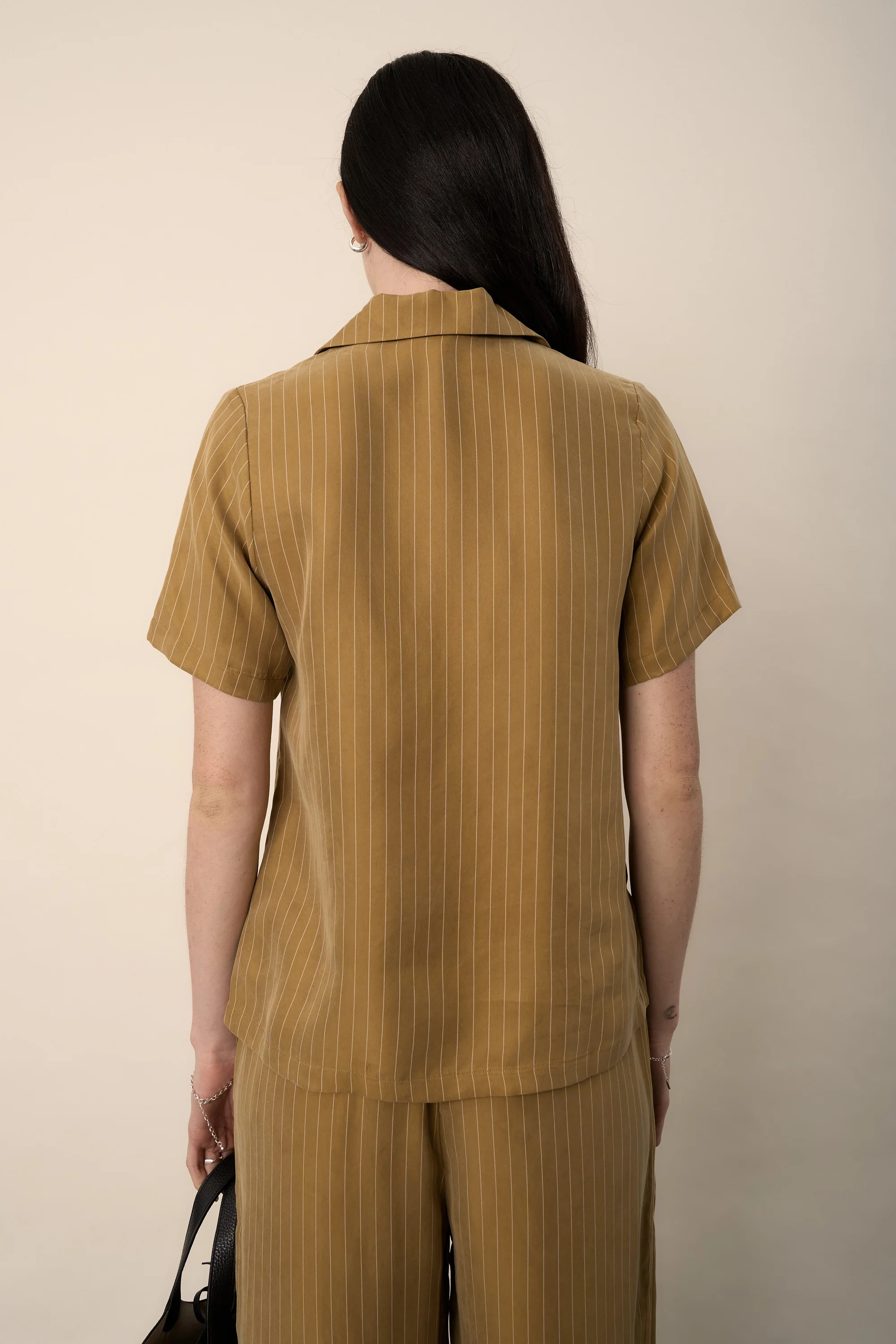 Amy Short Sleeve Shirt - Image 6