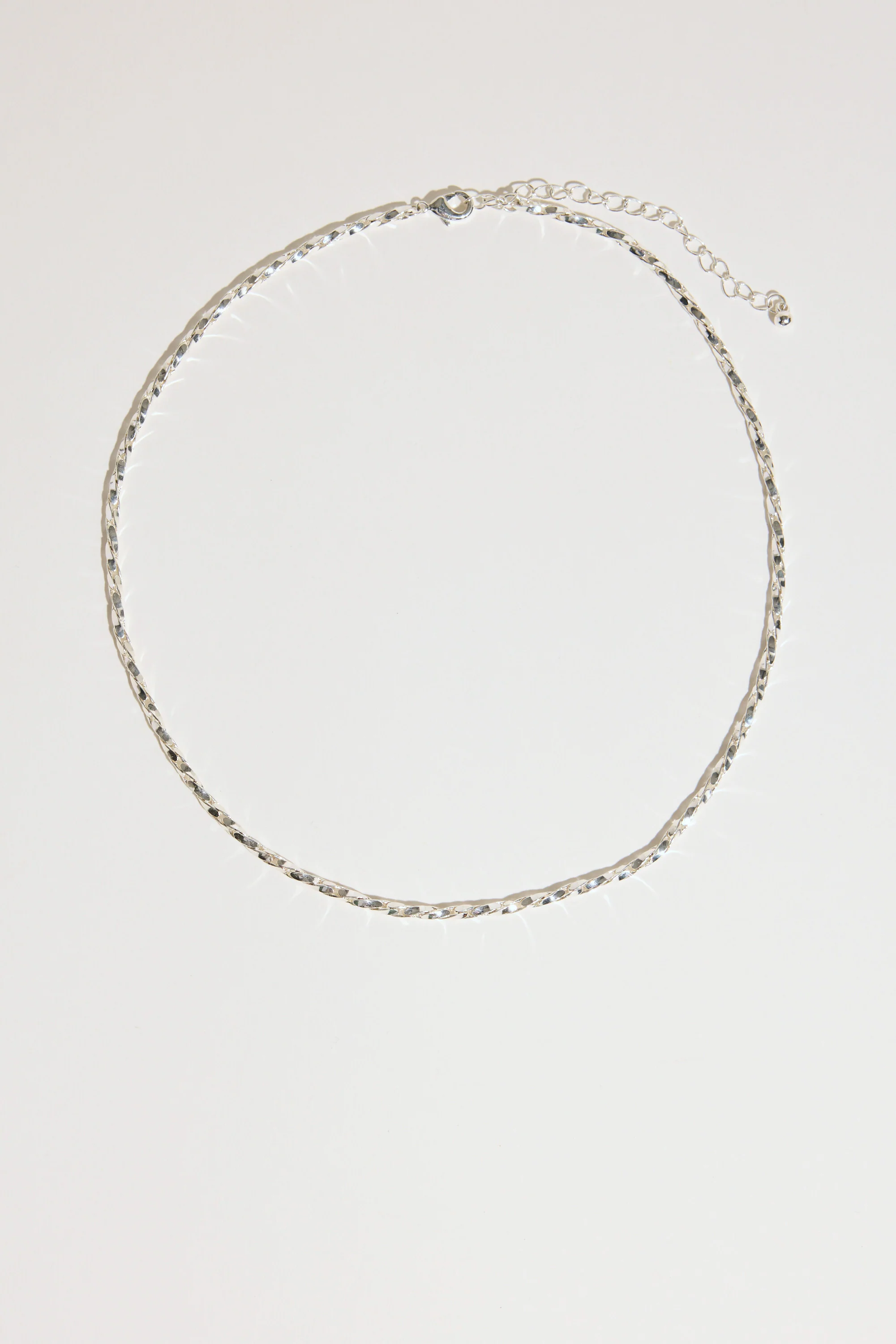 Atelier 19 Twisted Box Chain Necklace - Image 4