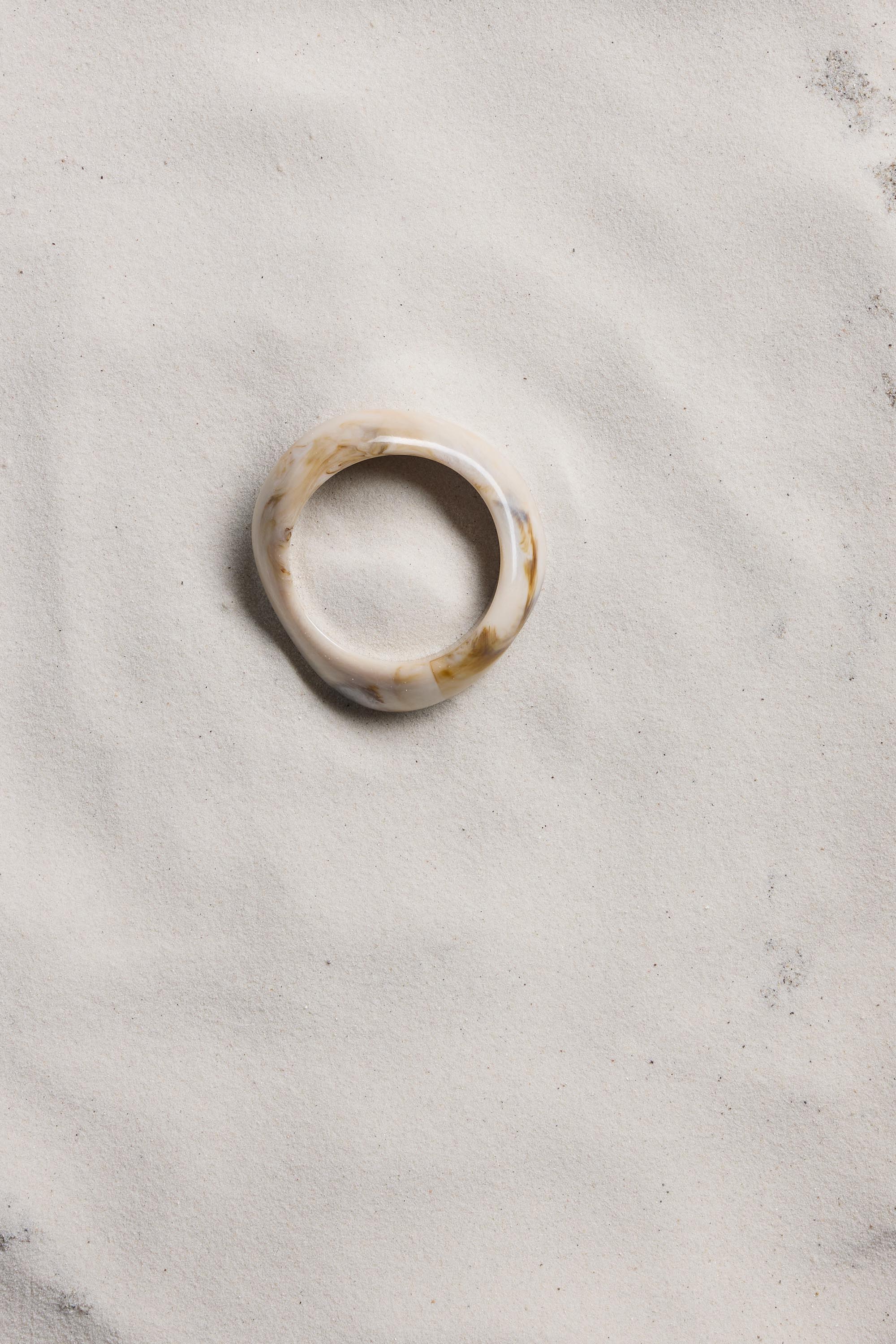 Bela Sonder Amira Bangle