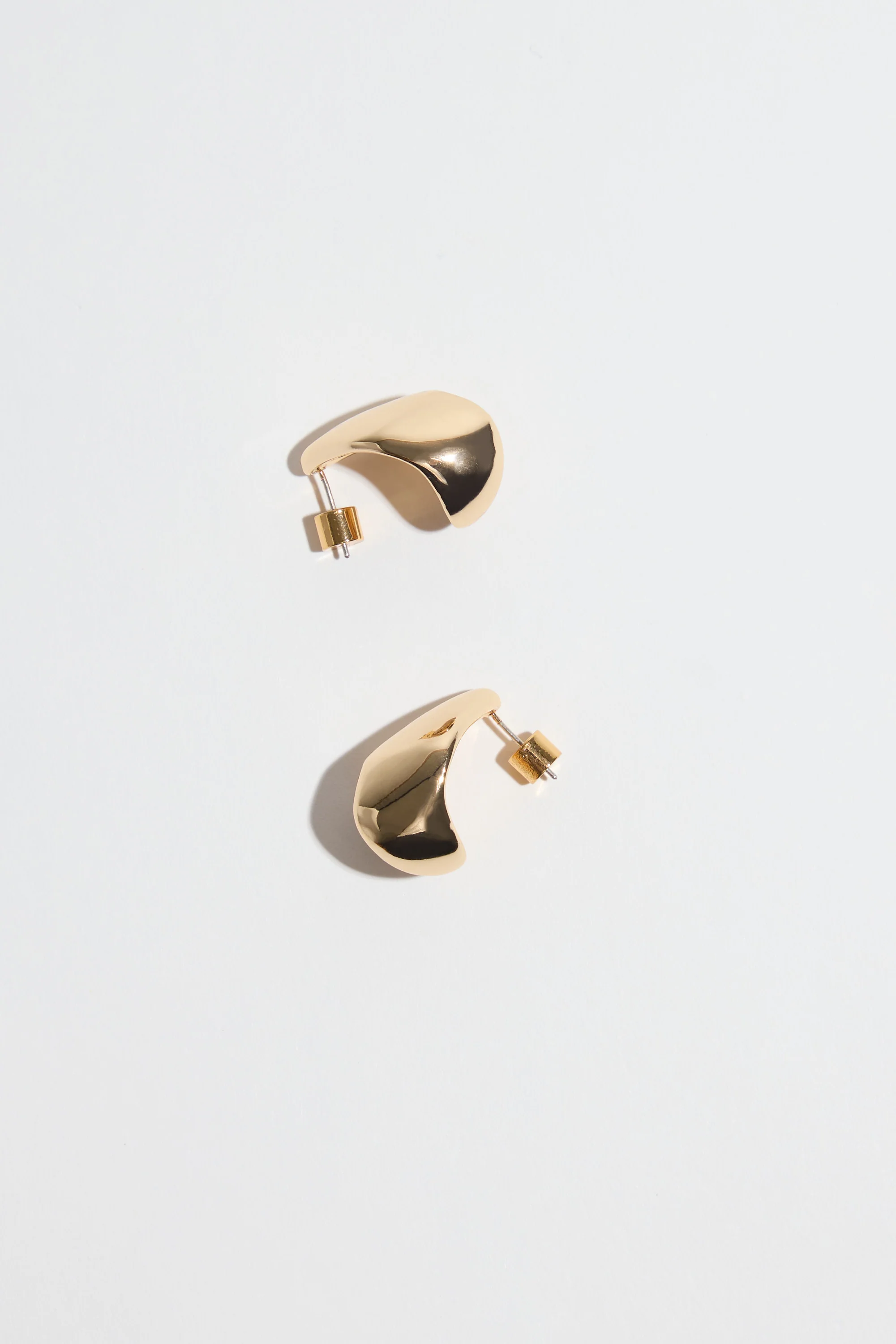 Bela Sonder Azalea Earrings - Image 2