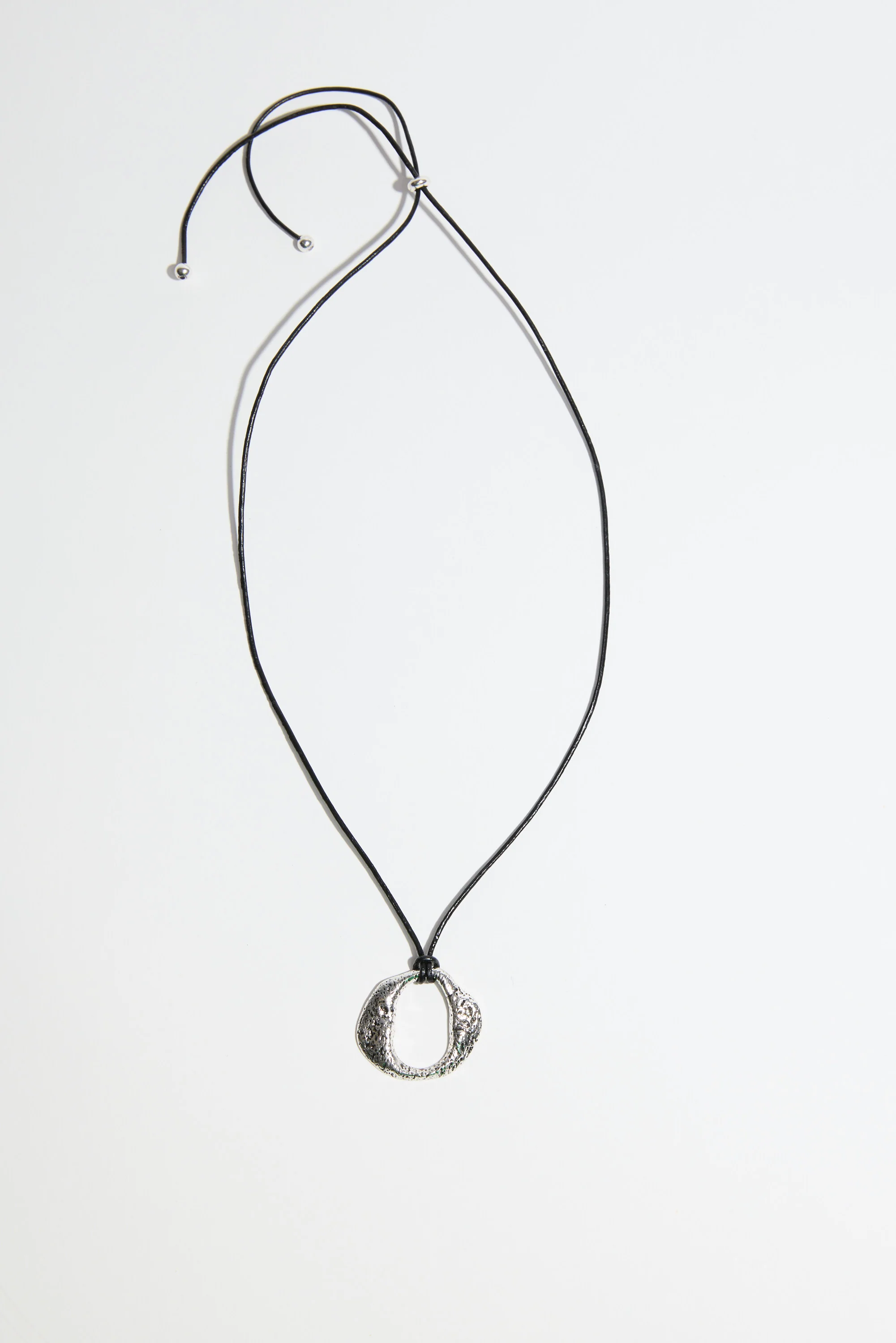 Bela Sonder Lisse Necklace - Image 2