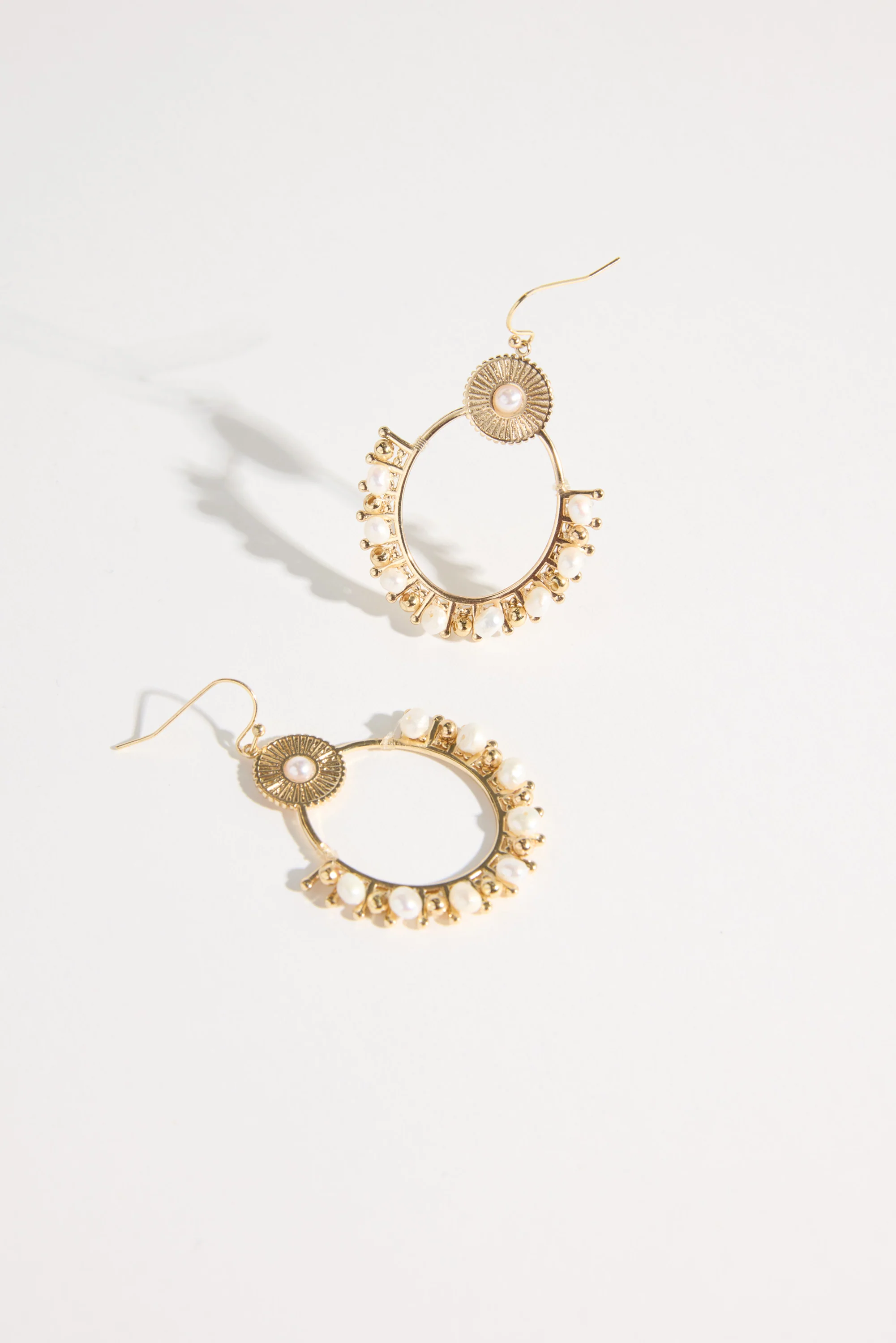 Bela Sonder Yolanda Earrings - Image 4