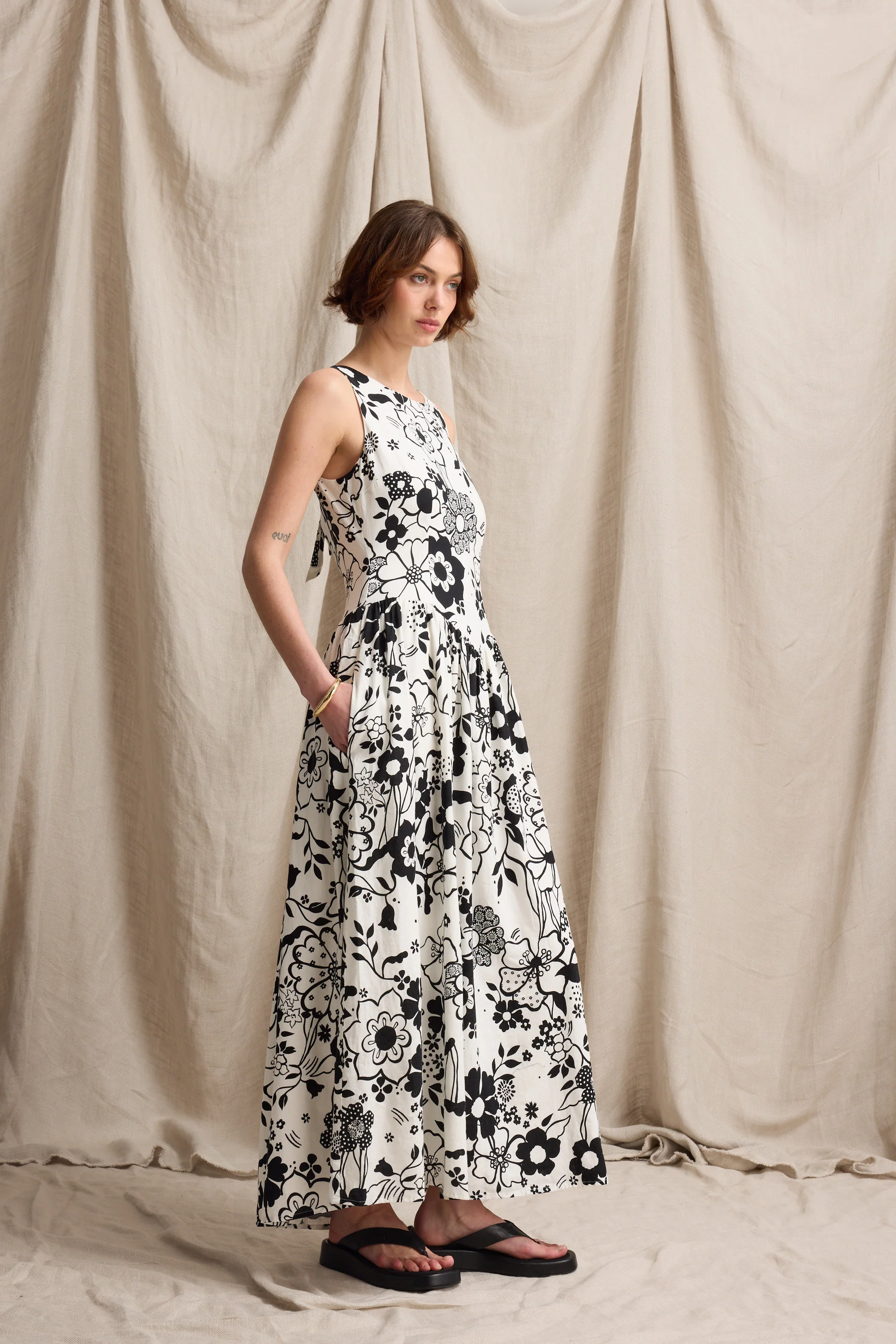 Bella Waist Detail Dress - Image 4