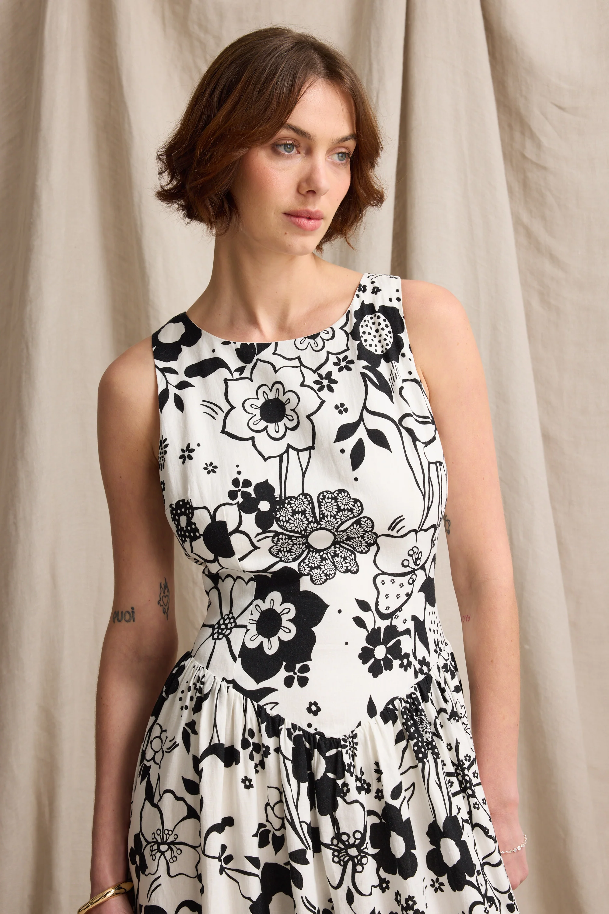Bella Waist Detail Dress - Image 5