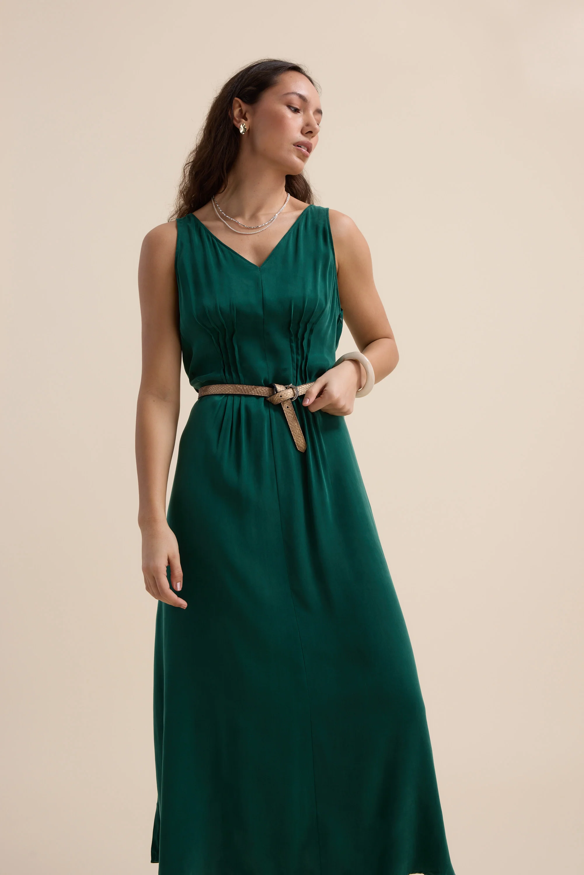 Cara Pleat Detail Dress - Image 3