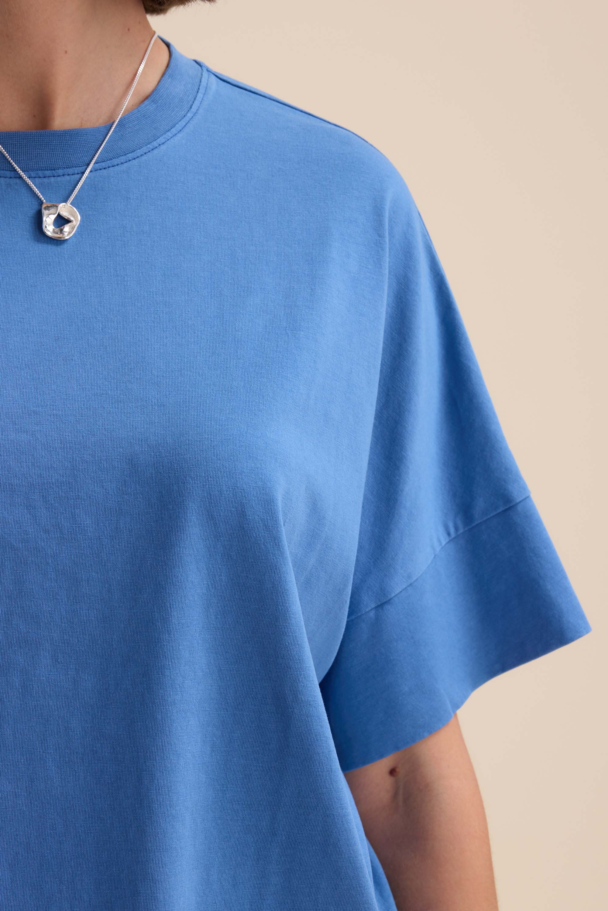 Christina Oversized Tee - Image 5