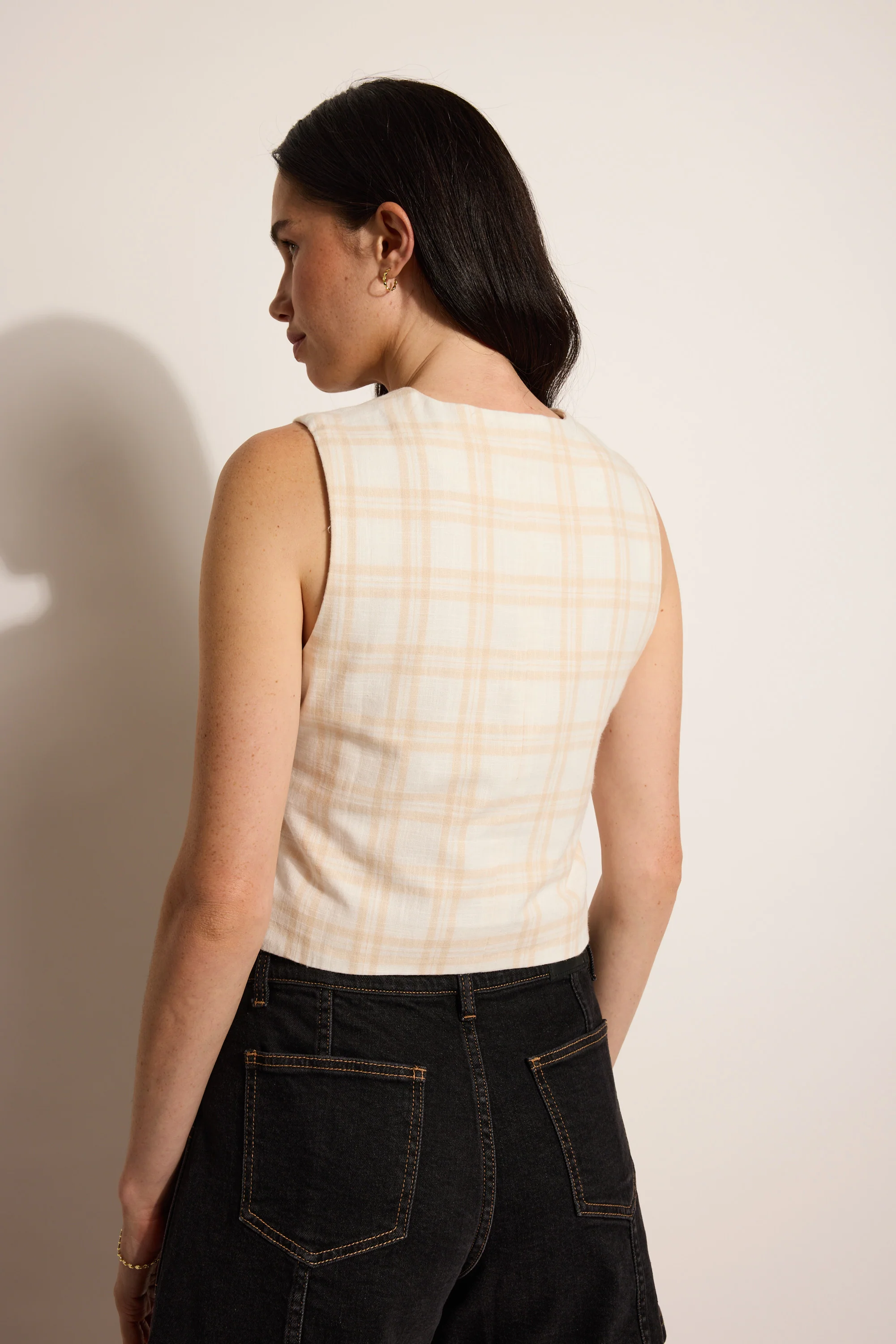 Coral Button Front Top - Image 5