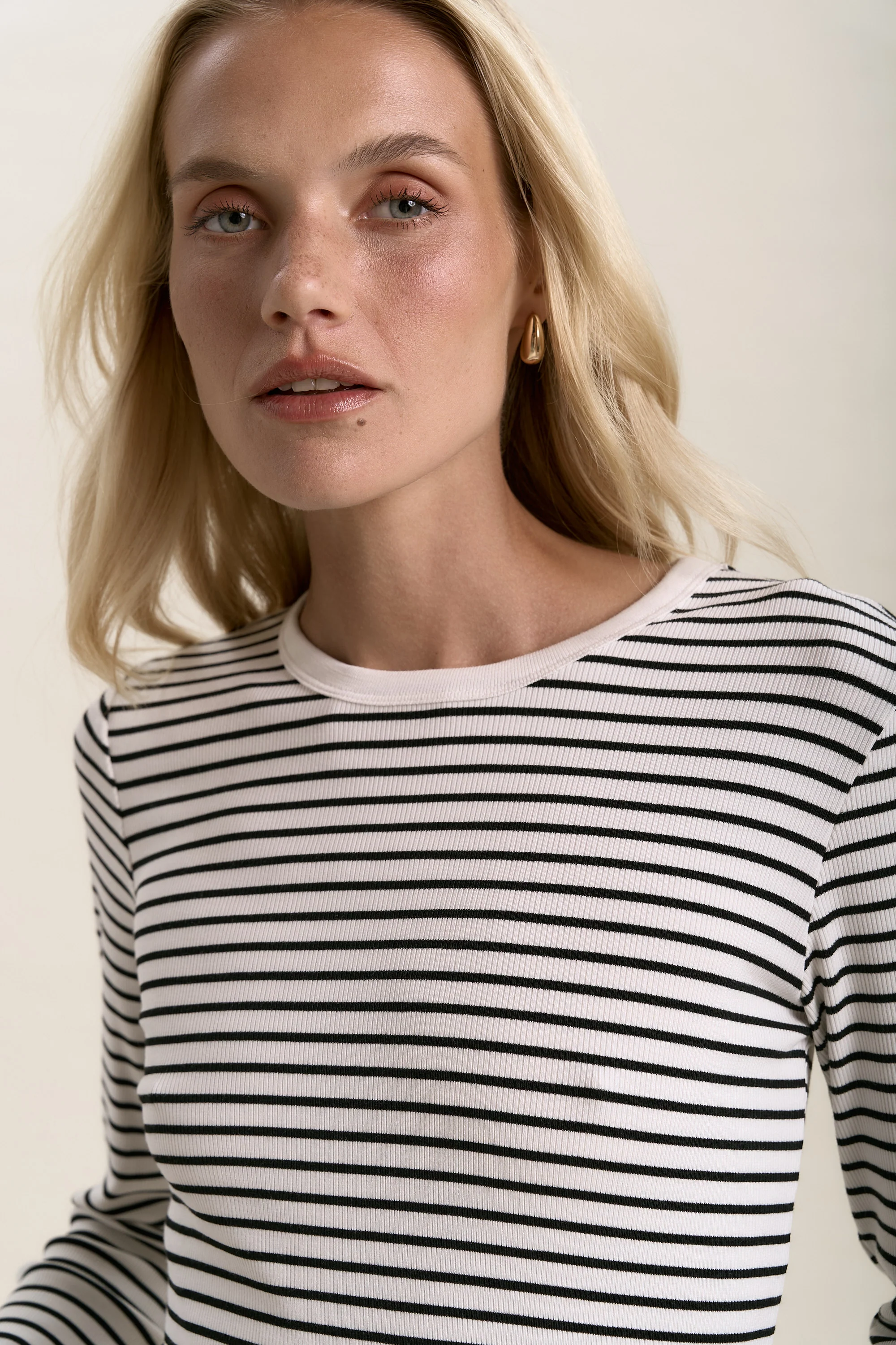 Elementary Basics Long Sleeve Rib Tee - Image 3