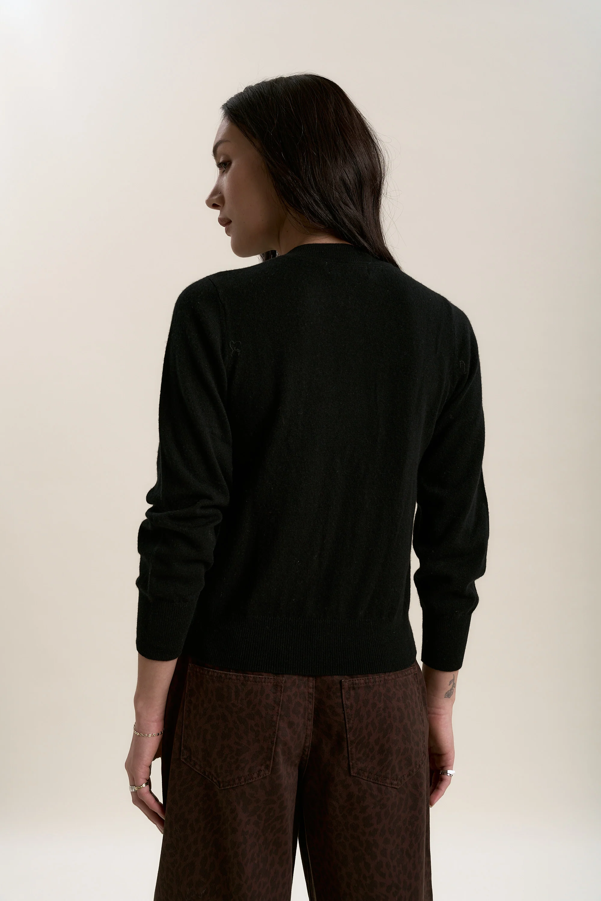 Elementary Cashmere Blend Crew - Image 5