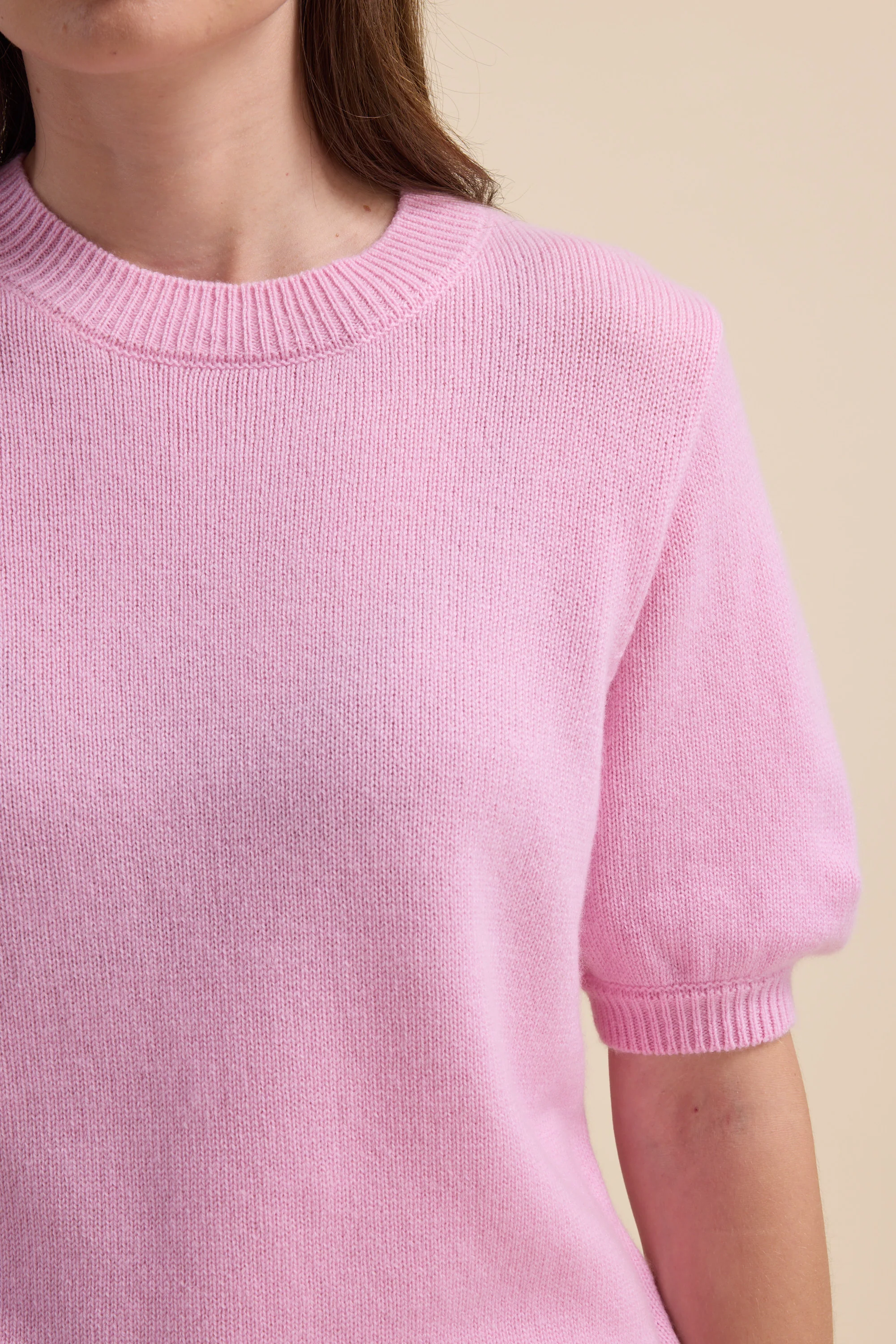 Elementary Cashmere Blend Tee Shirt - Image 7