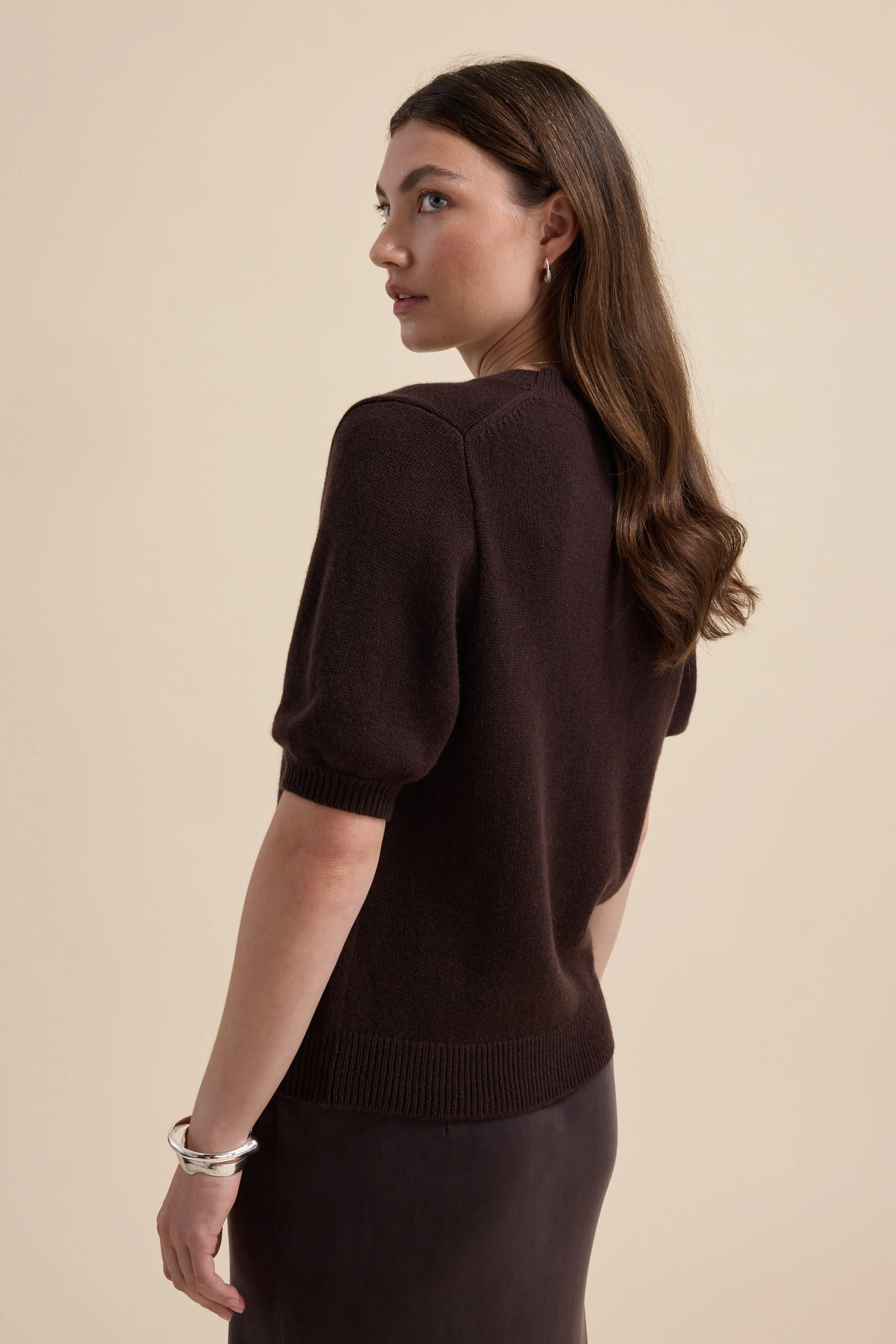 Elementary Cashmere Blend Tee Shirt - Image 6