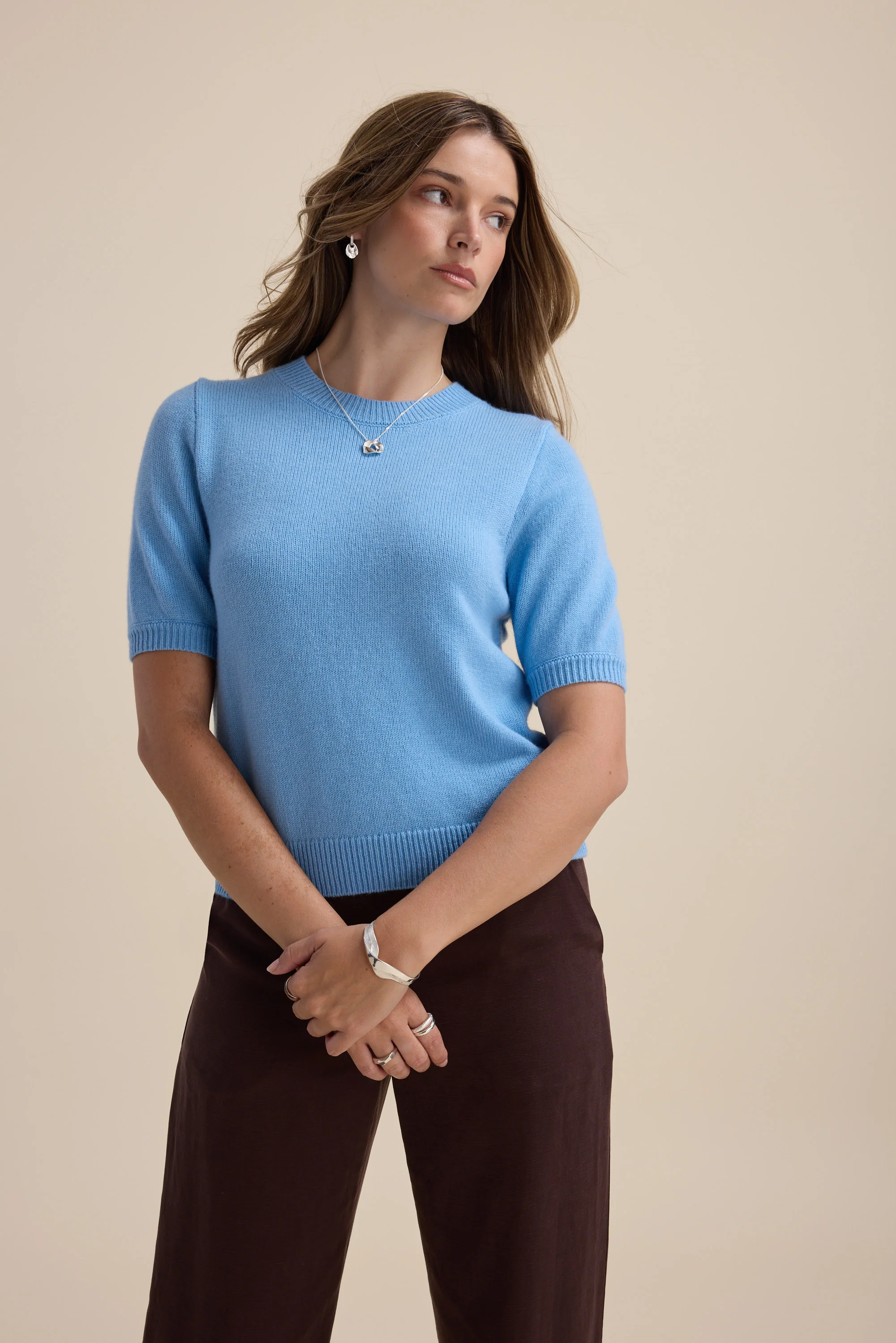 Elementary Cashmere Blend Tee Shirt - Image 4