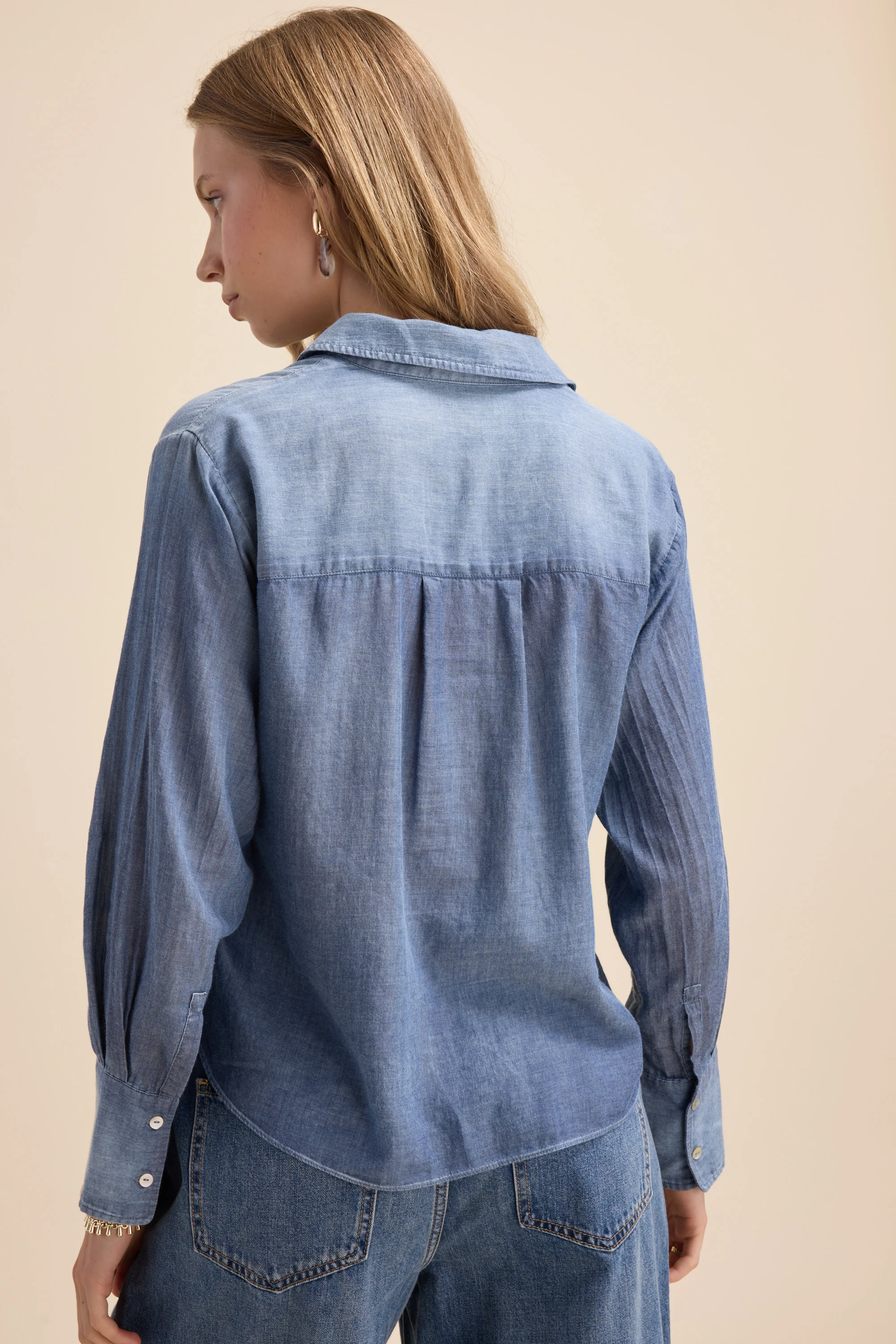 Elementary Lightweight Shirt - Image 6