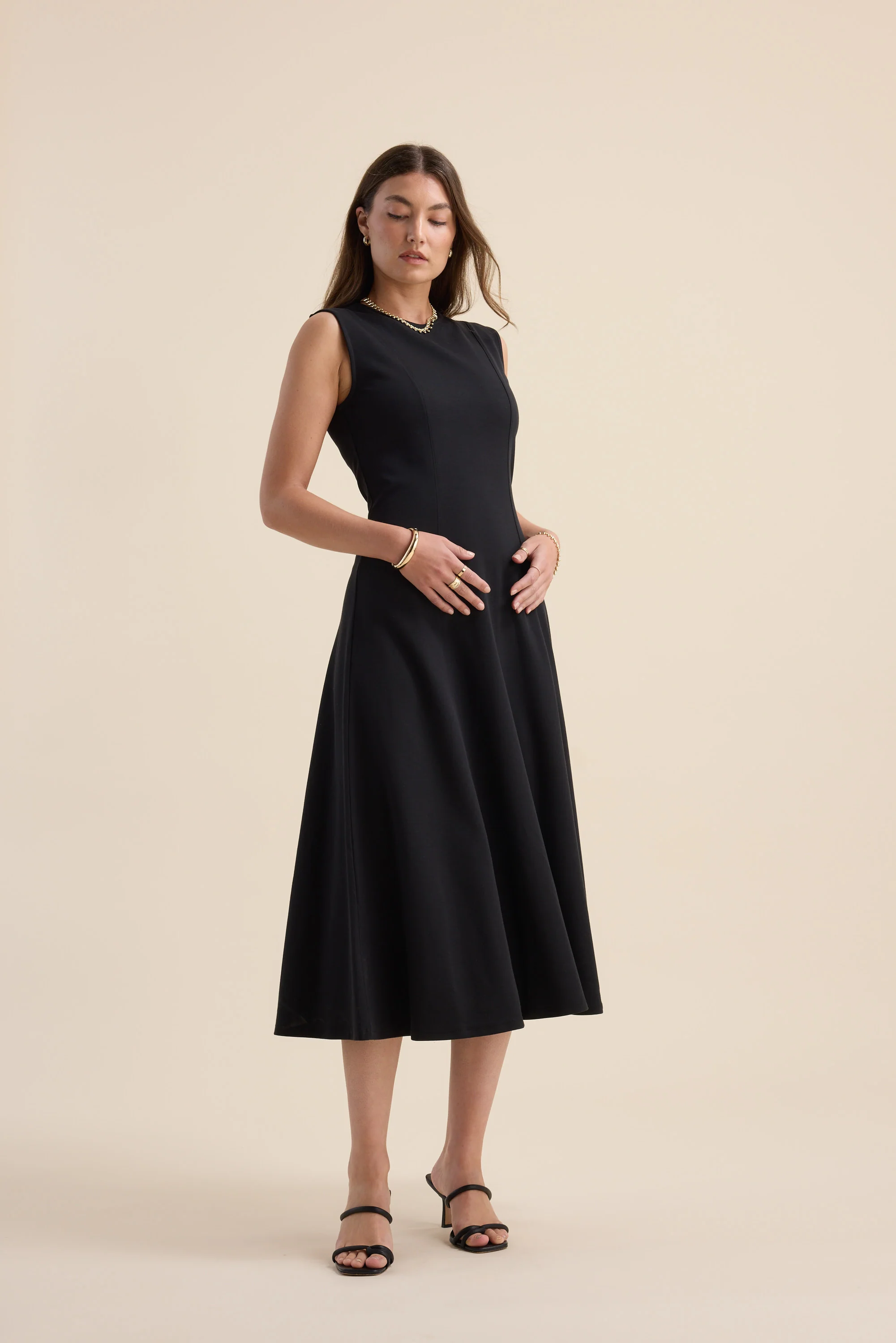 Elementary Sleeveless Midi Dress - Image 5