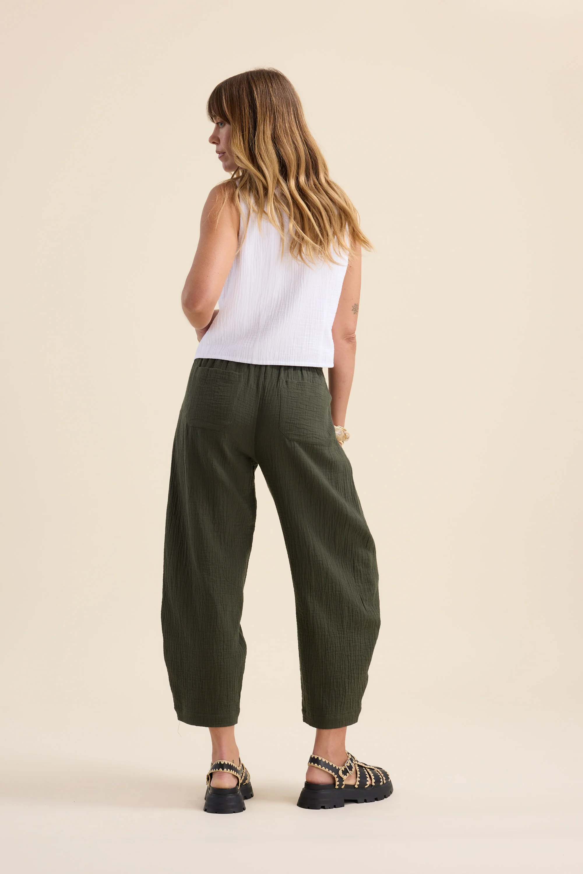 Elementary Textured Balloon Pant - Image 6
