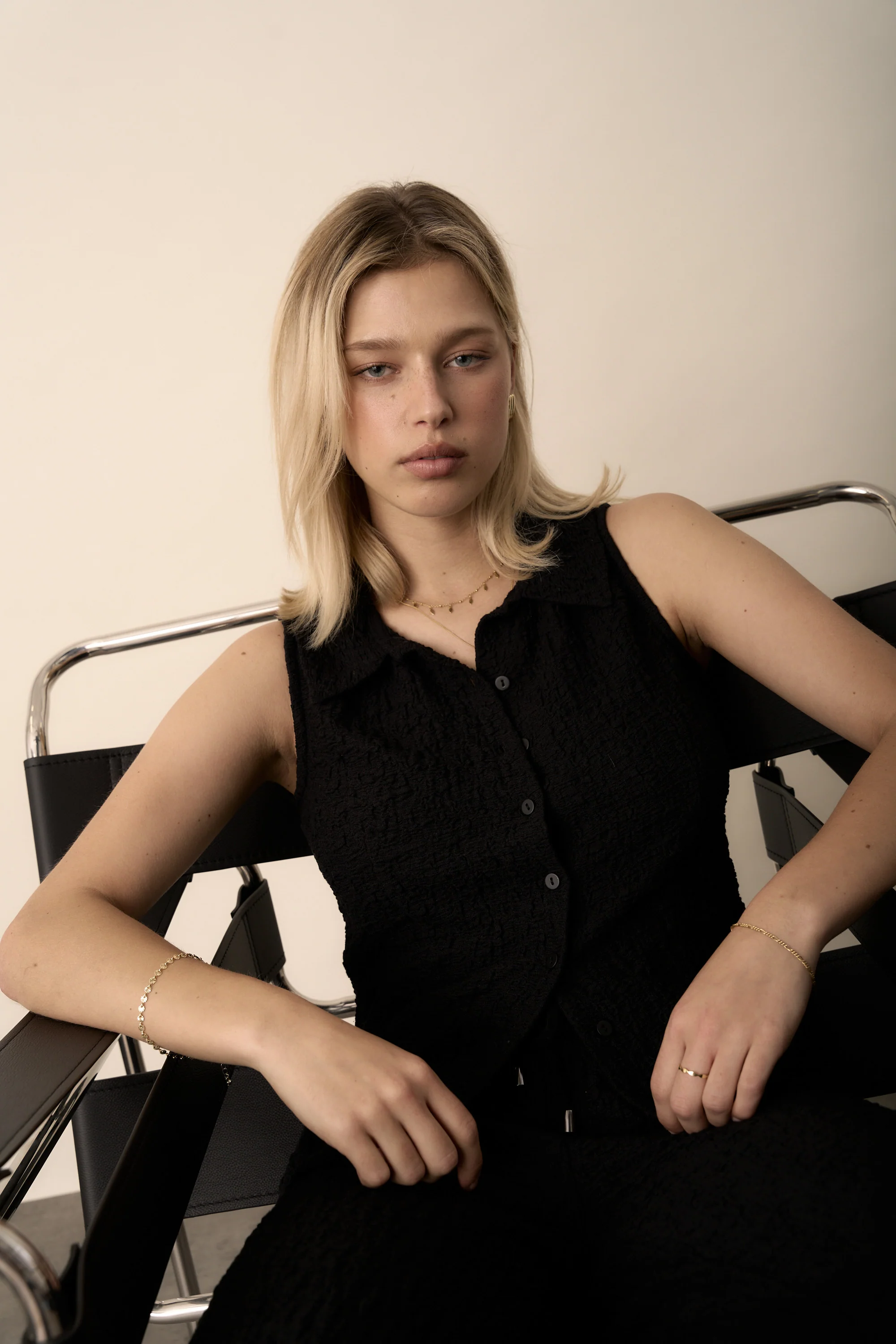 Elementary Textured Vest - Image 3