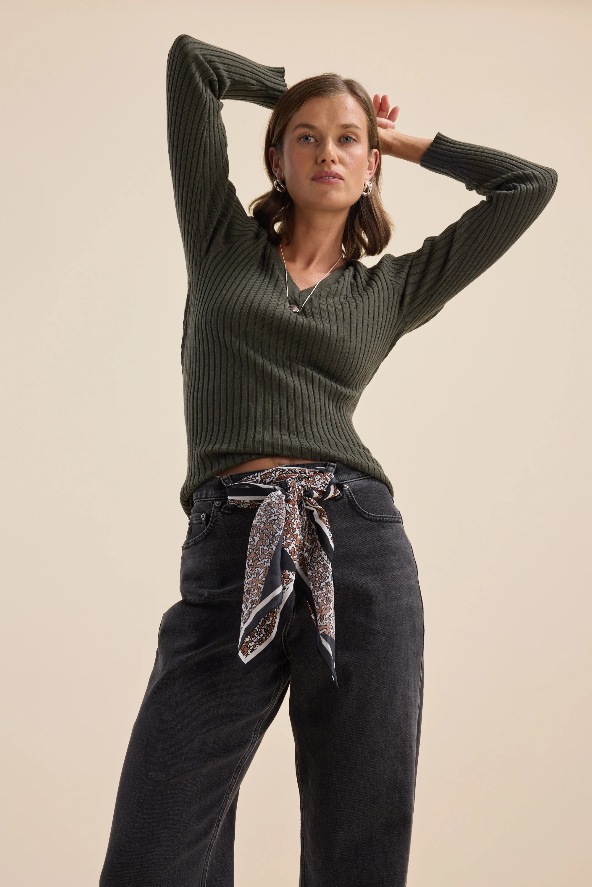 Elementary ZQ Merino V Neck Top - Image 4