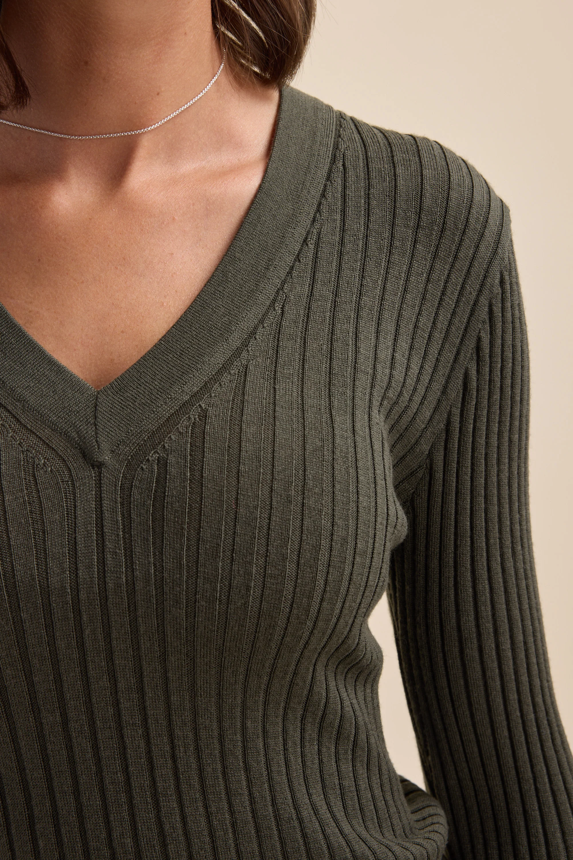 Elementary ZQ Merino V Neck Top - Image 5