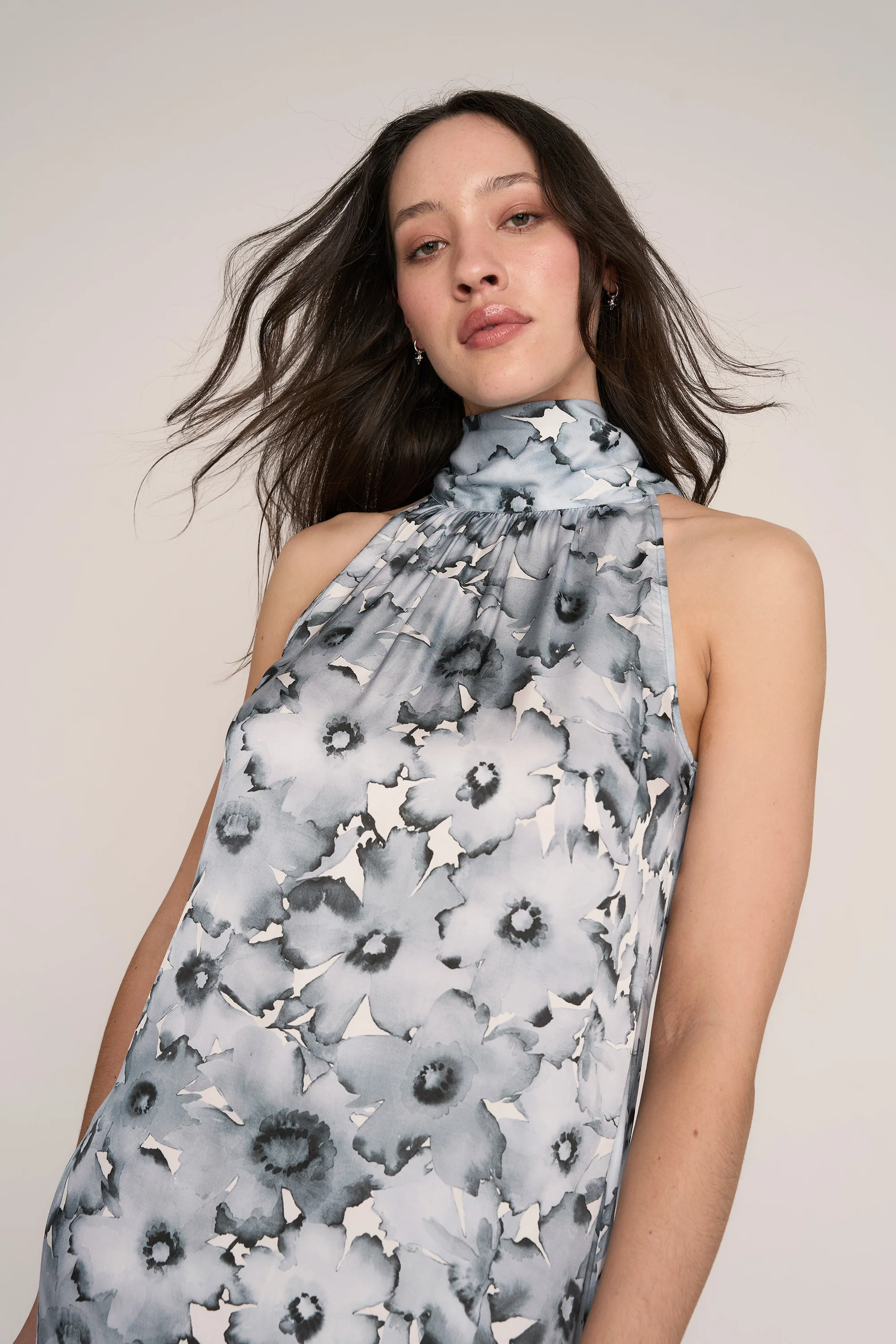 Elizabeth Halter Neck Maxi Dress - Image 3