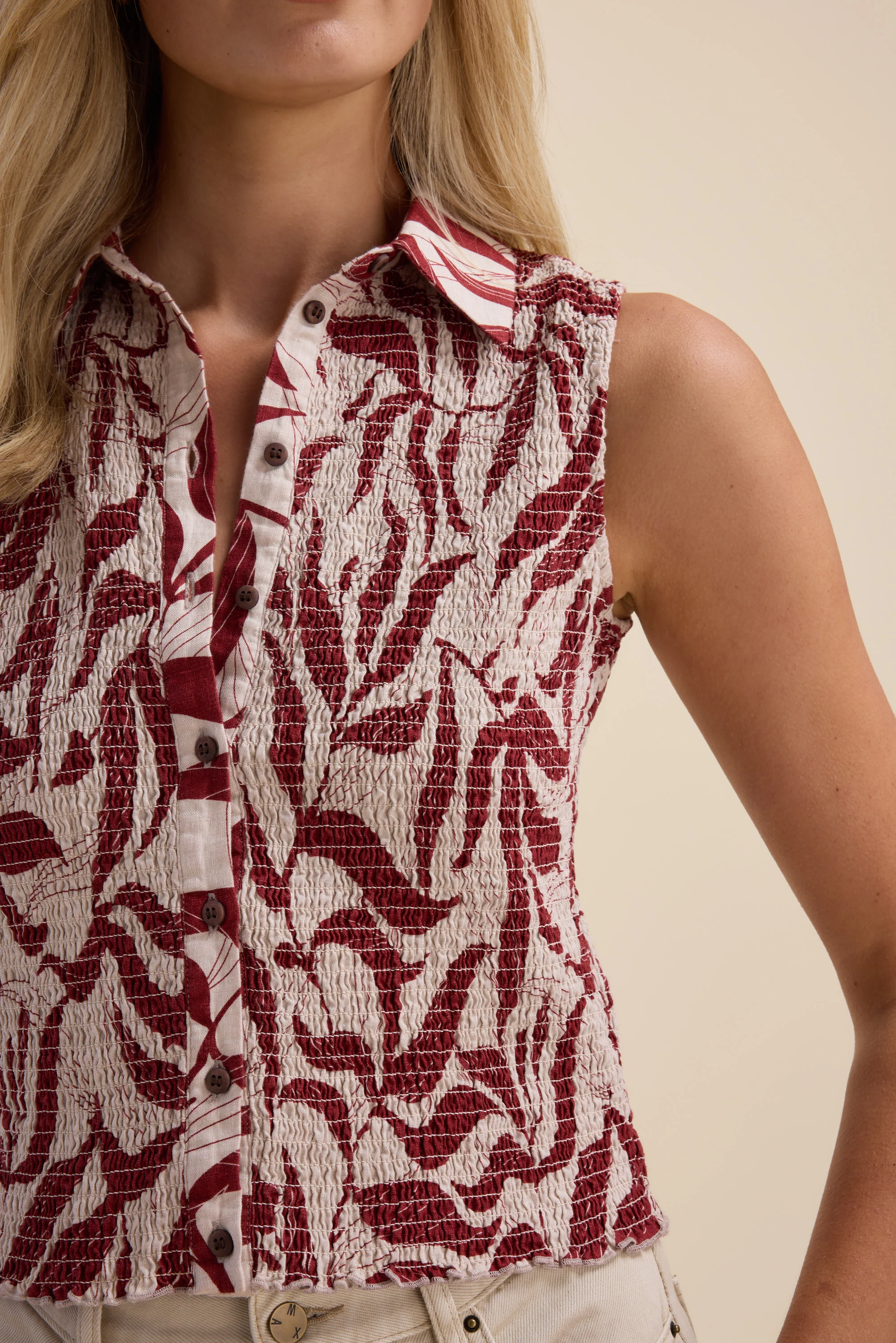 Erina Shirred Sleeveless Shirt - Image 3