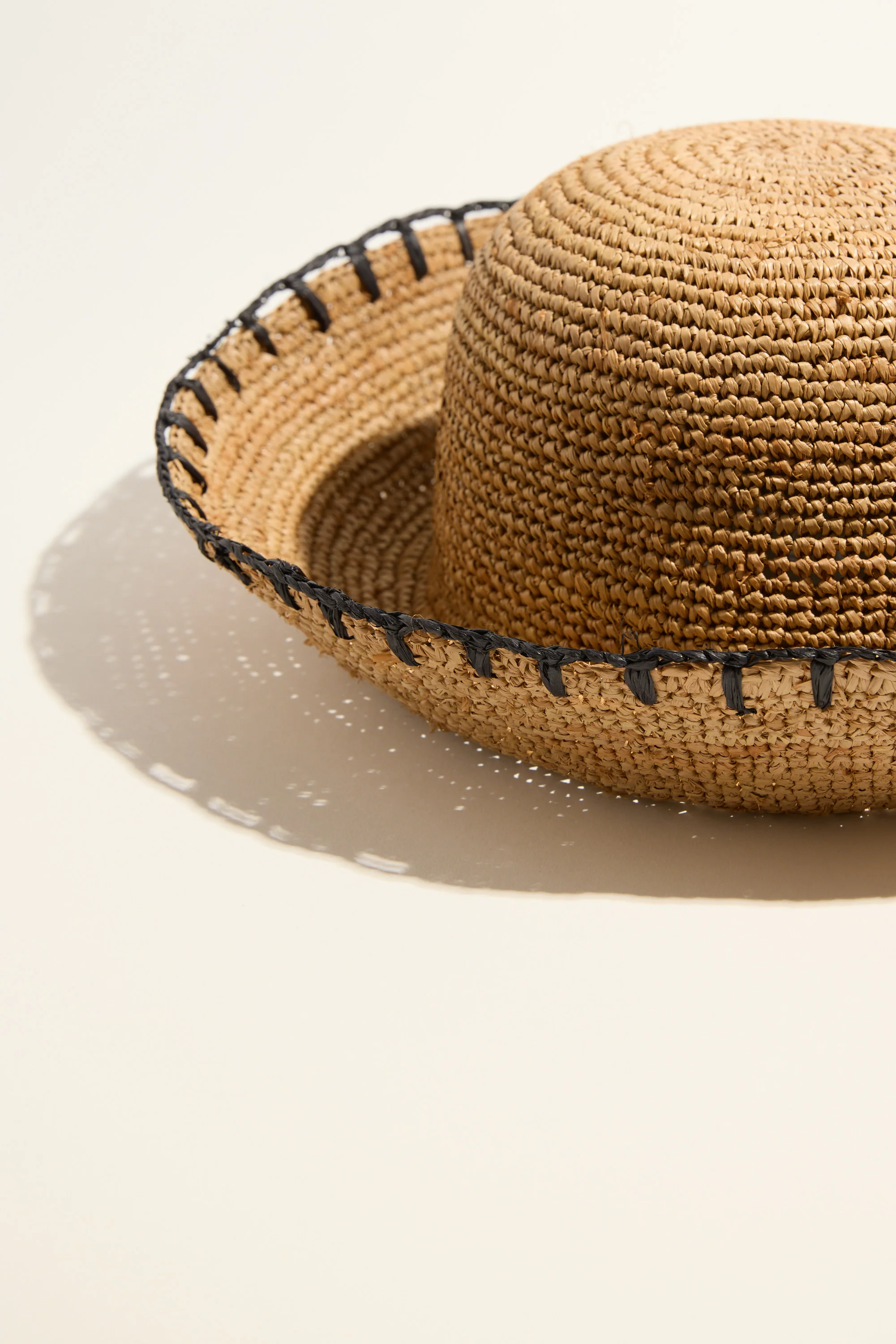 Eva Contrast Trim Bucket Hat - Image 6