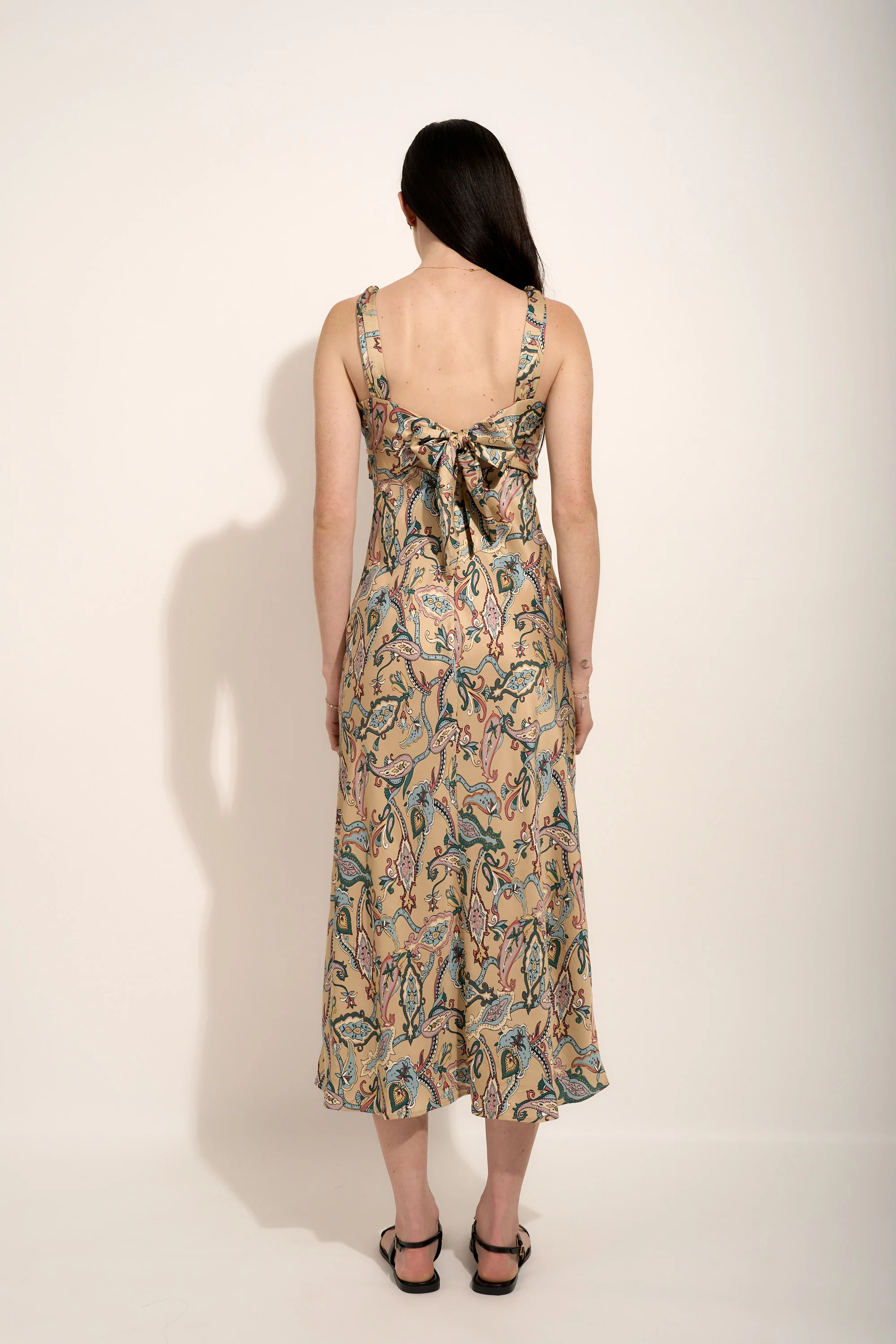 Gabi Twist Detail Dress - Image 5