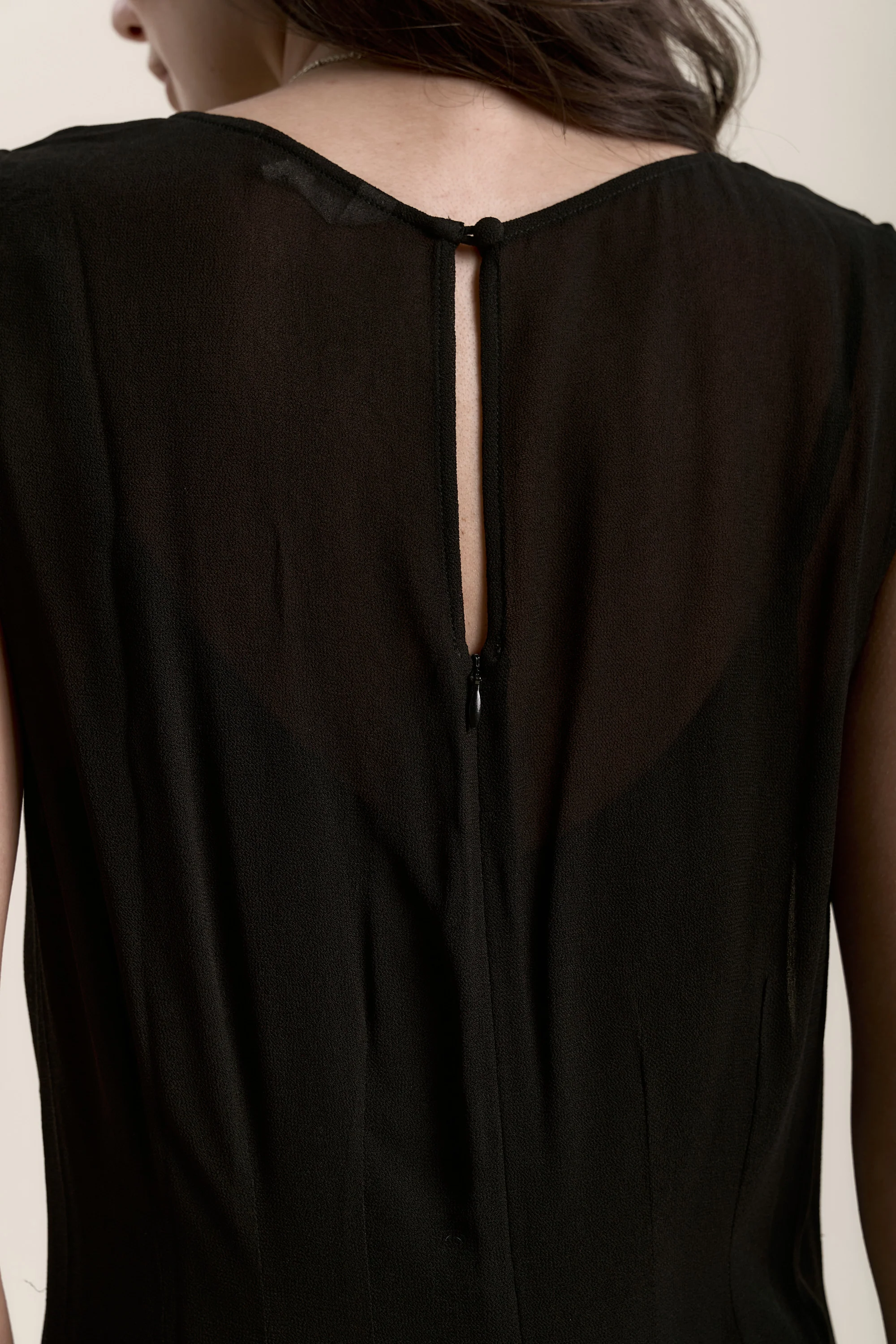 Gina Pleat Detail Dress - Image 5