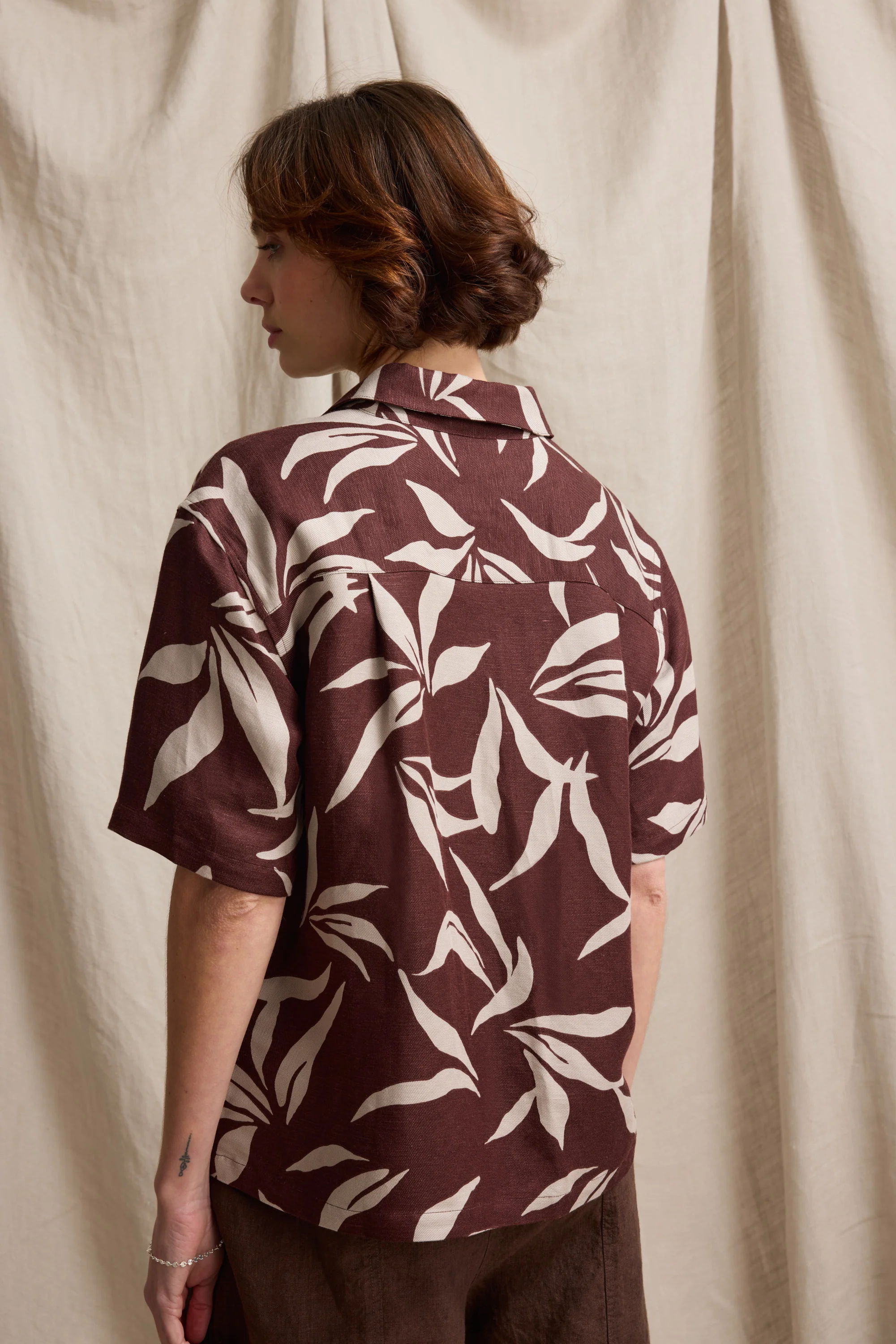 Harper Linen Blend Short Sleeve Shirt - Image 5