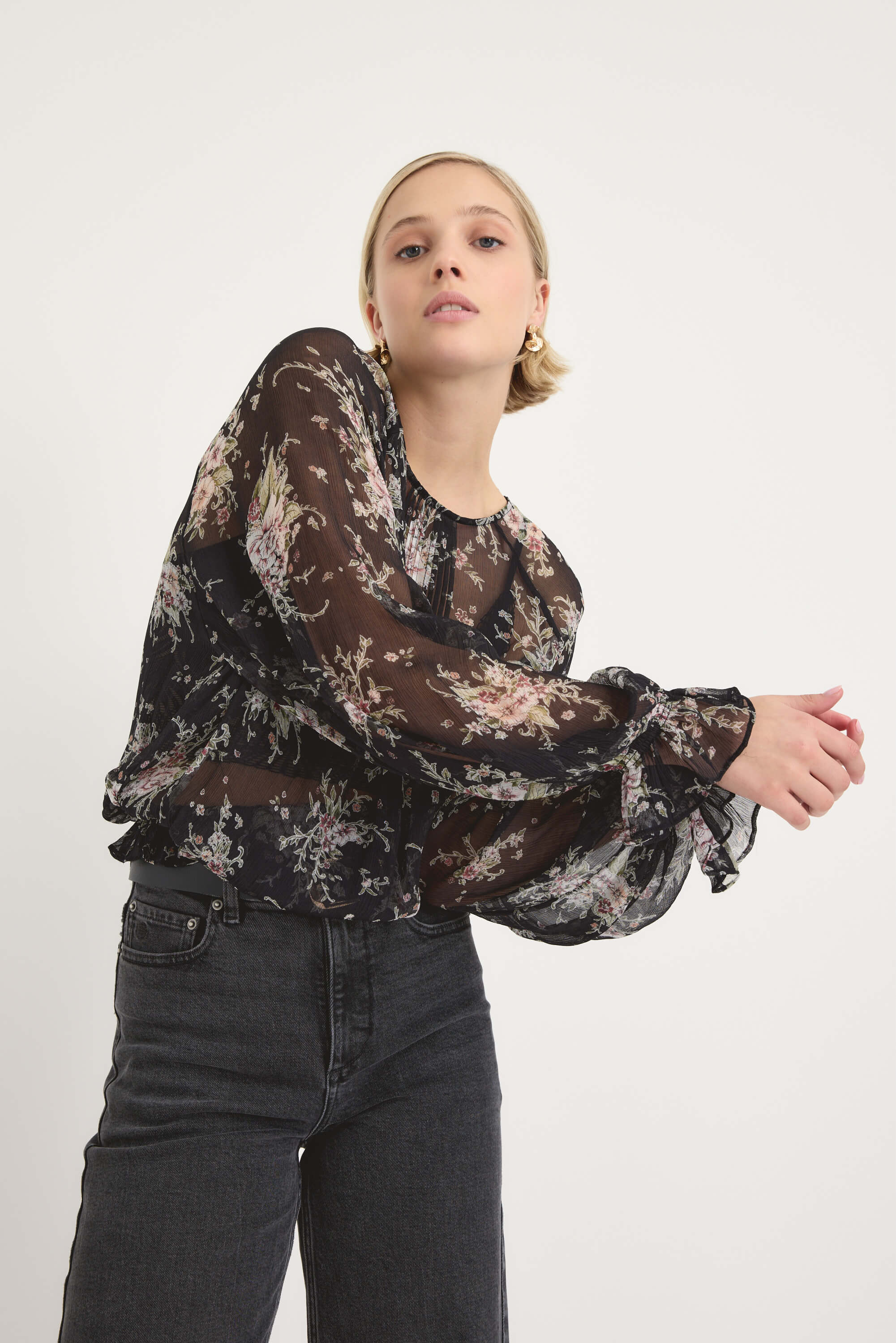 Ingrid Tuck Detail Blouse - Image 3
