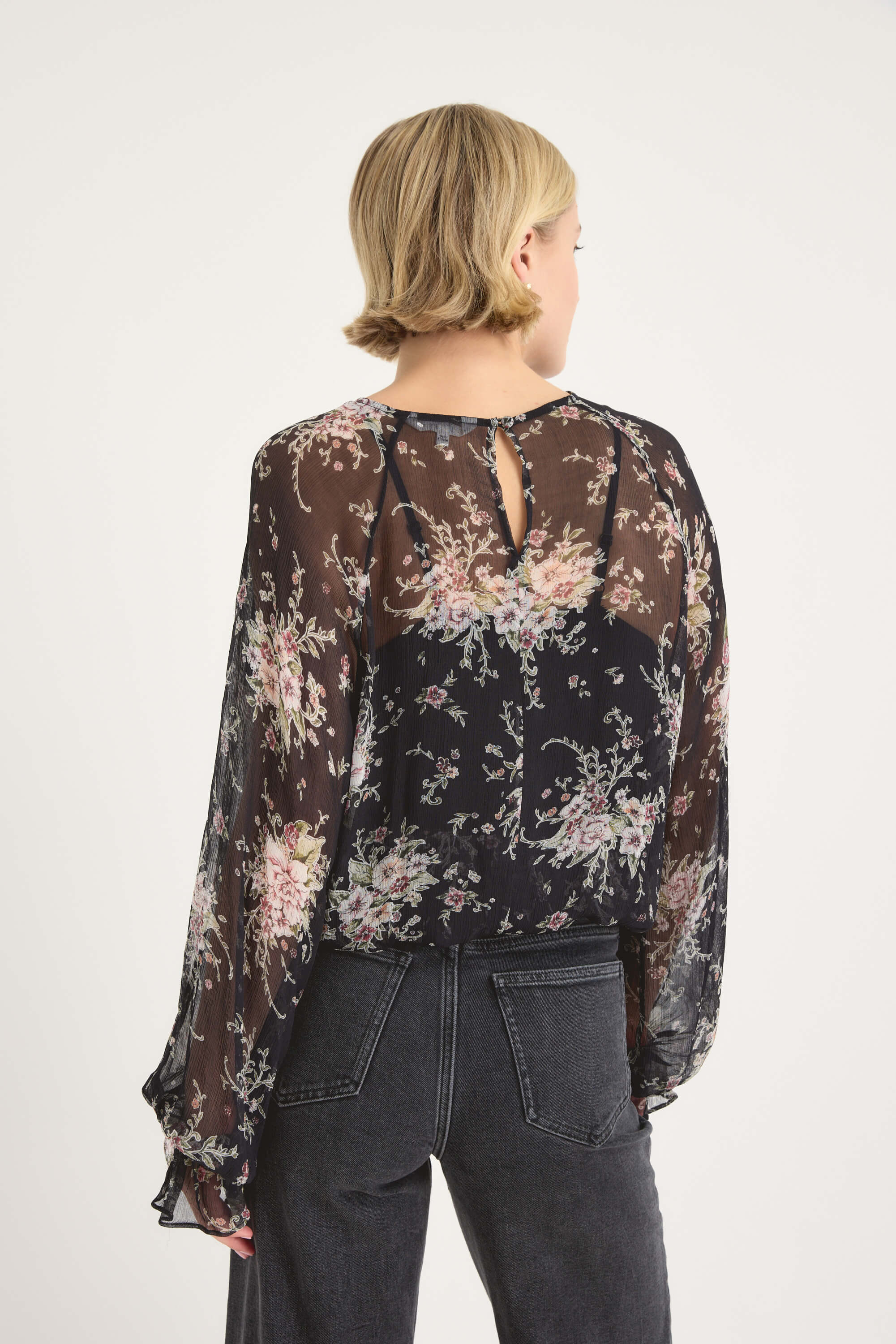 Ingrid Tuck Detail Blouse - Image 5