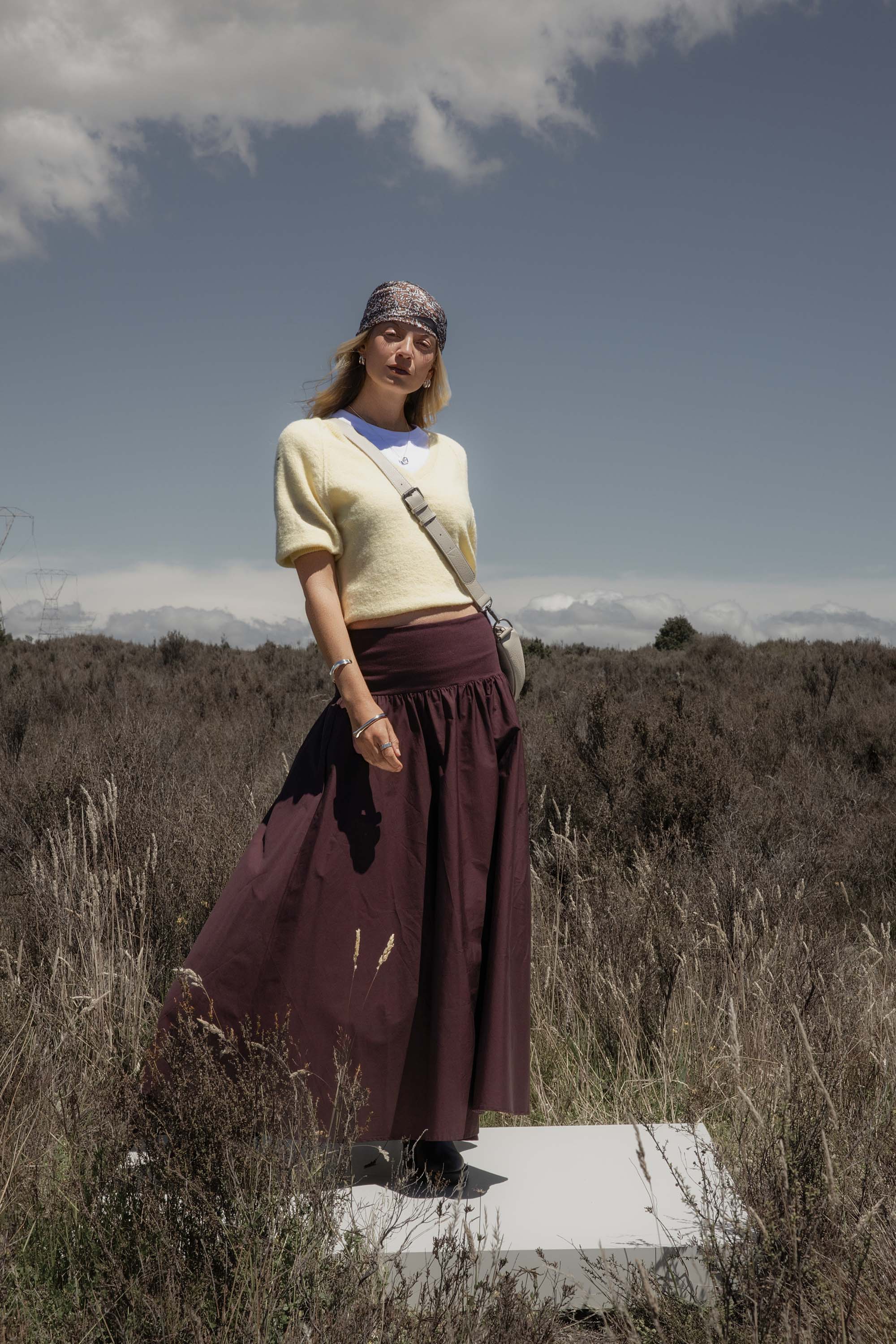 Ivy Knitted V Neck Tee - Image 2