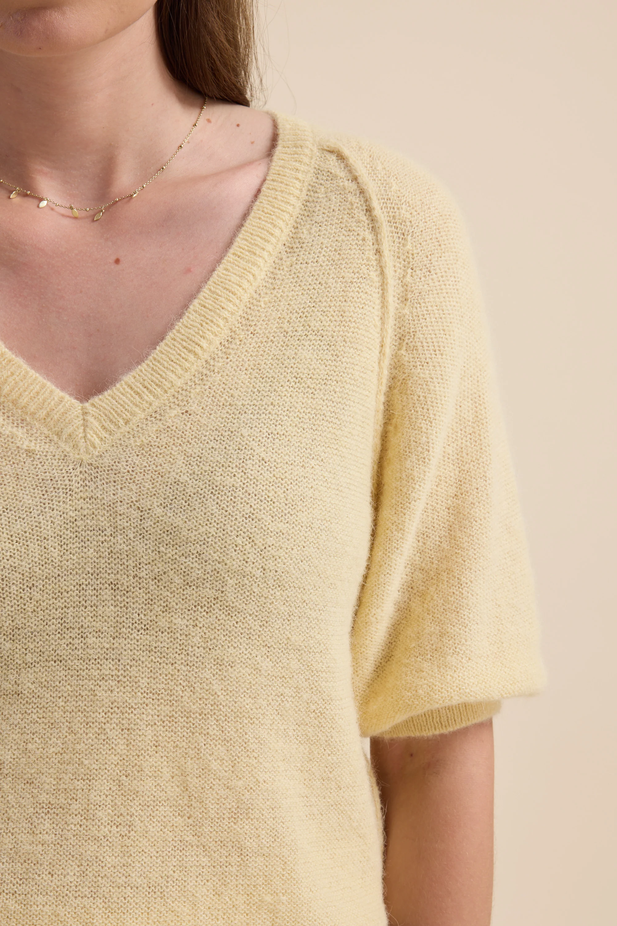 Ivy Knitted V Neck Tee - Image 7