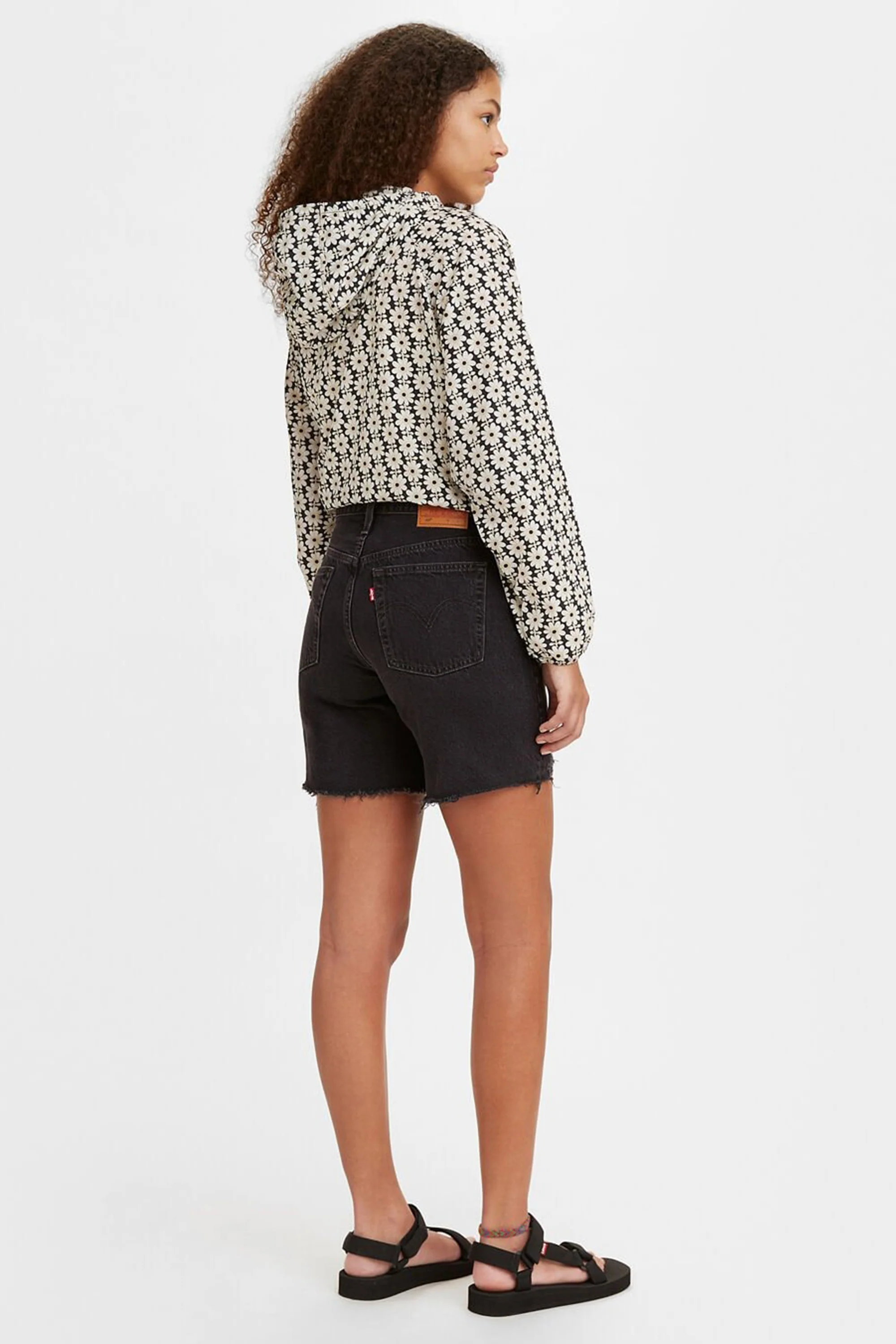 Levi's 501 Mid Thigh Short - Image 2
