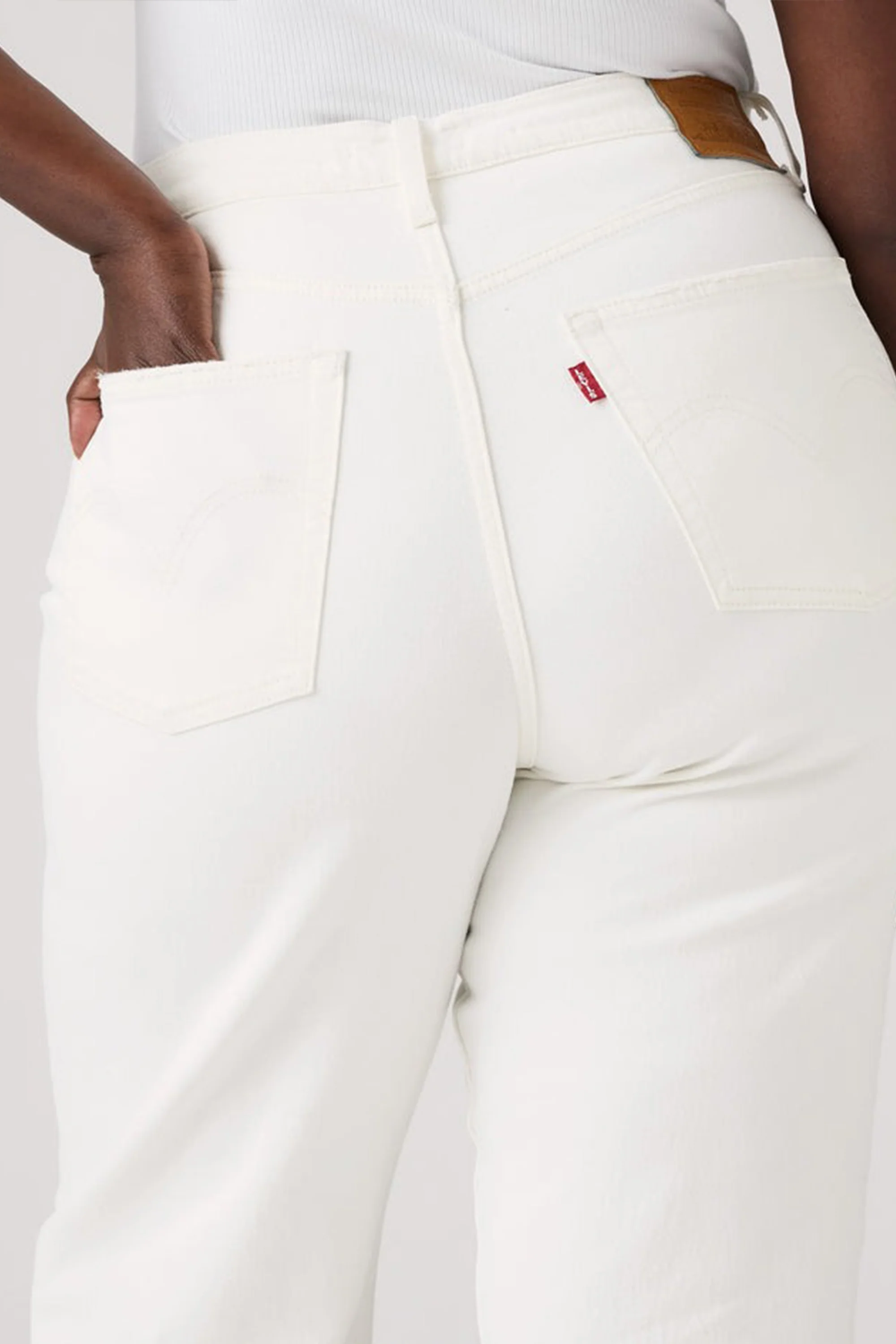 Levi's Ribcage Straight Ankle Jeans - Image 6