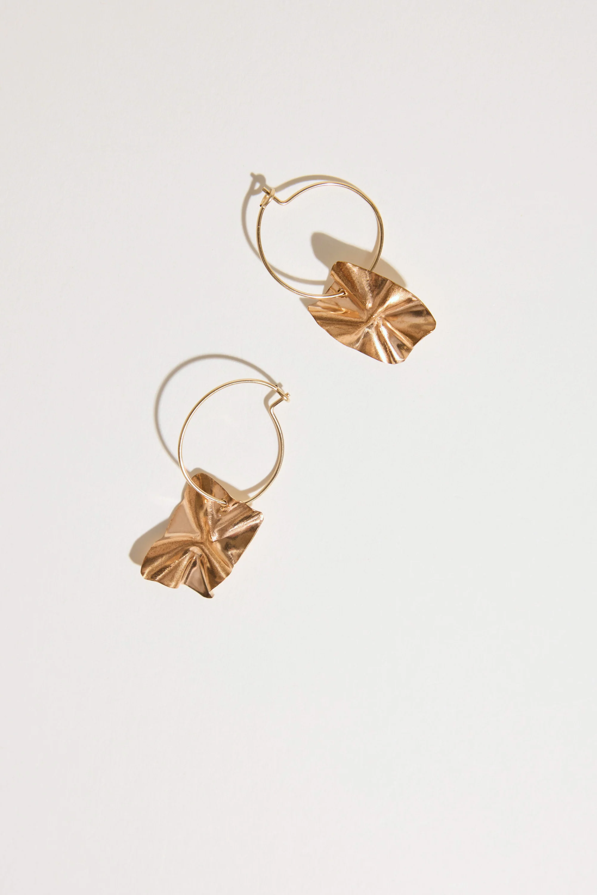 Love Winter Paper Earrings - Image 2