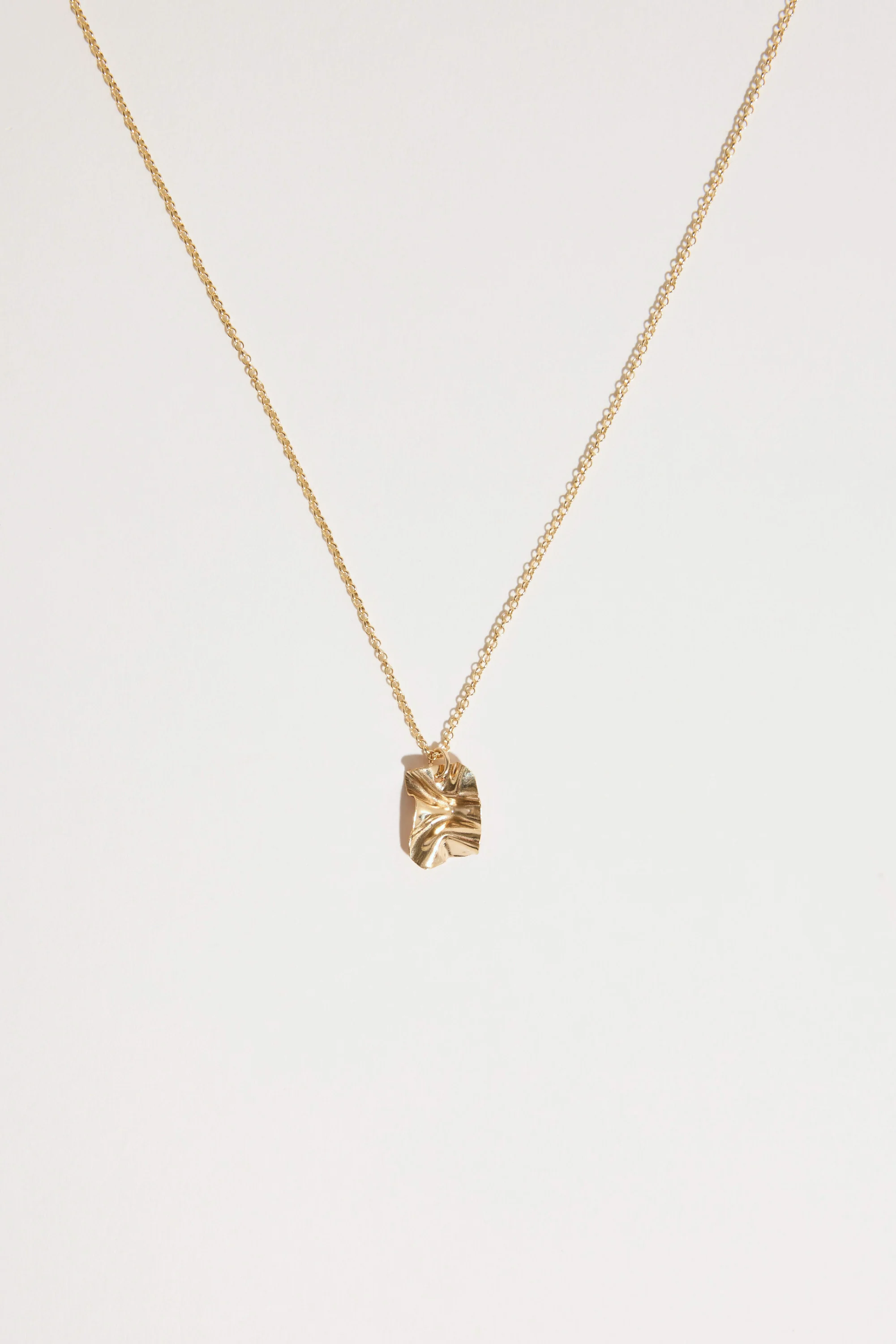 Love Winter Paper Necklace - Image 2