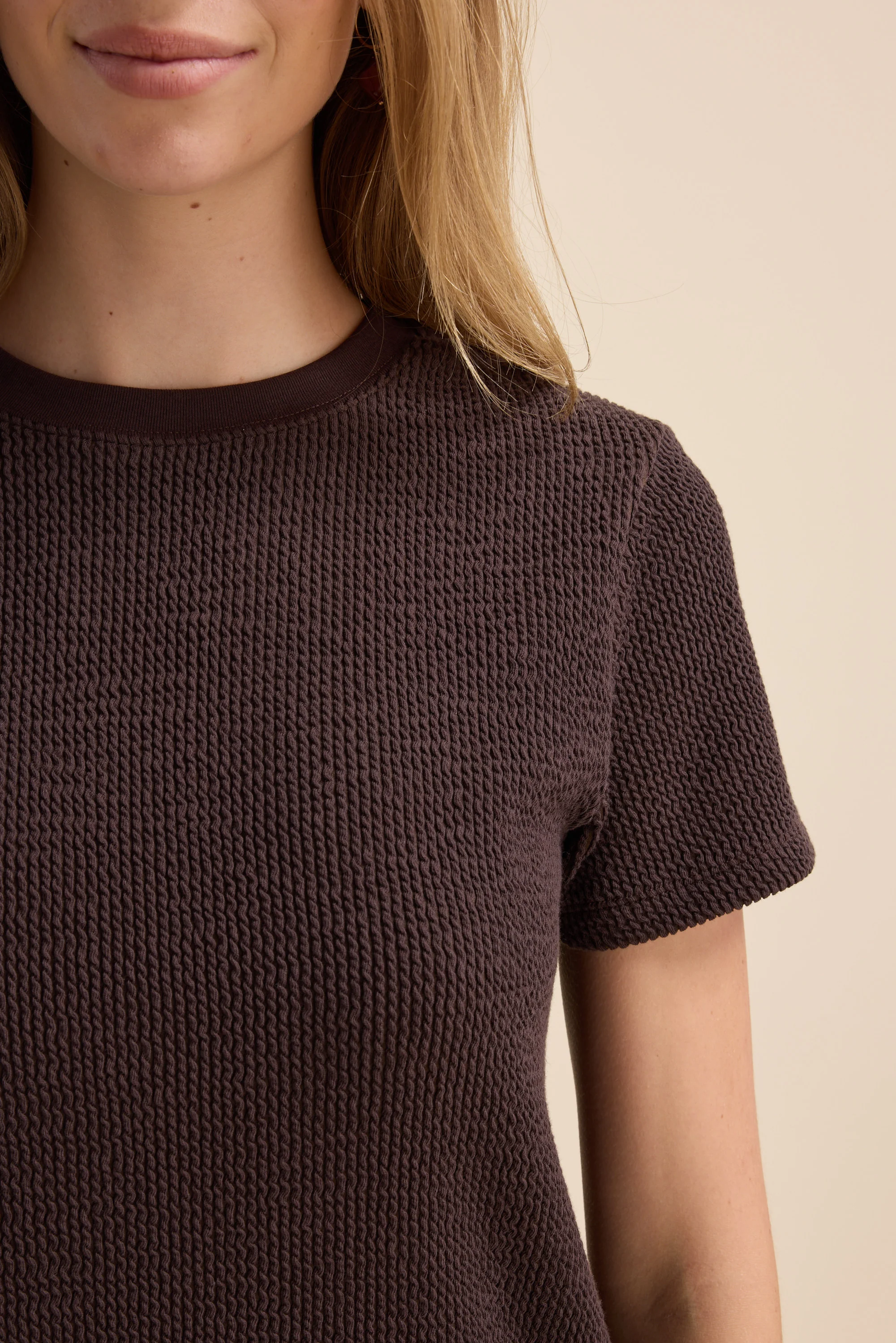 Luca Textured Tee - Image 5