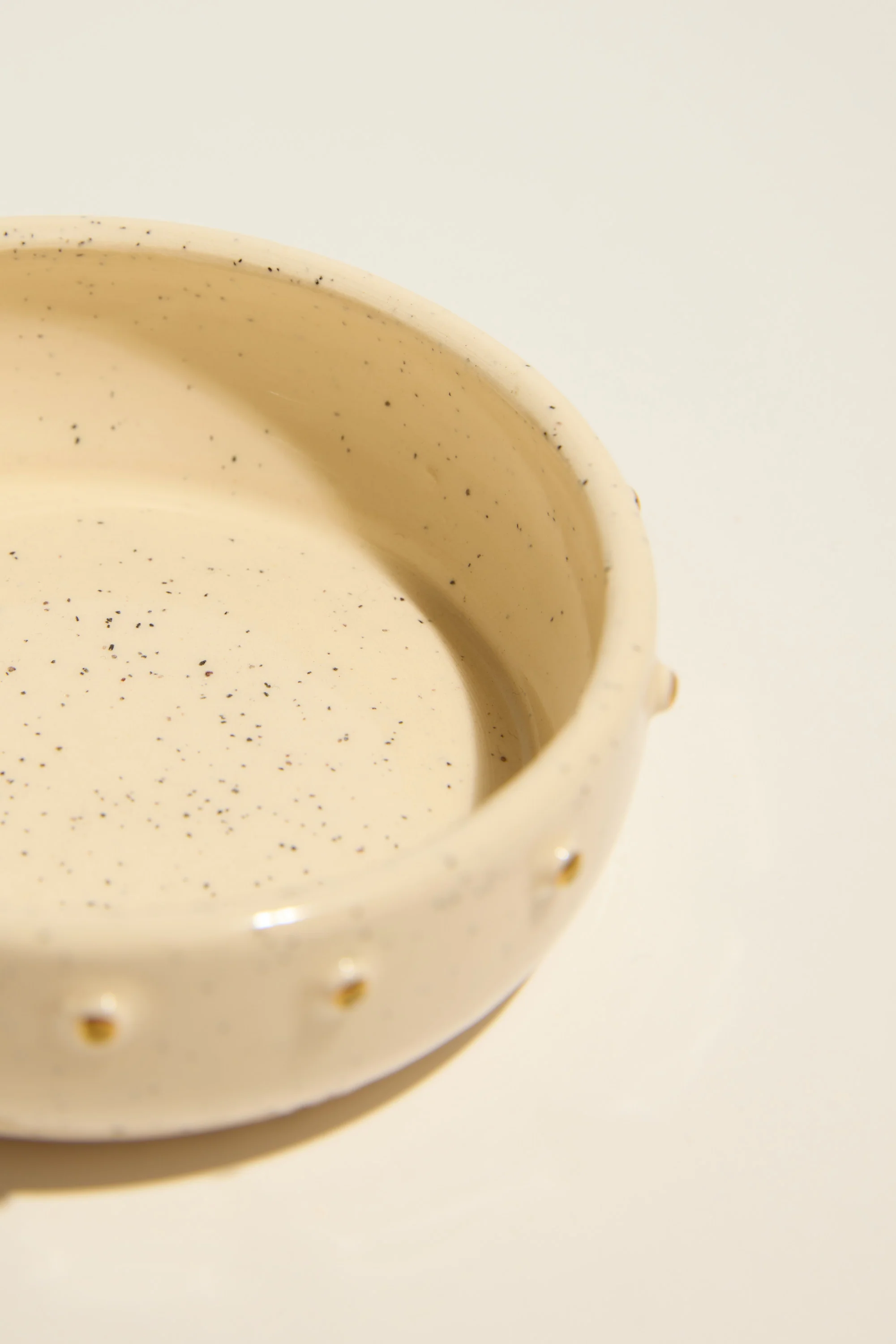 Magnolia Lane Gold Trim Ring Bowl - Image 3