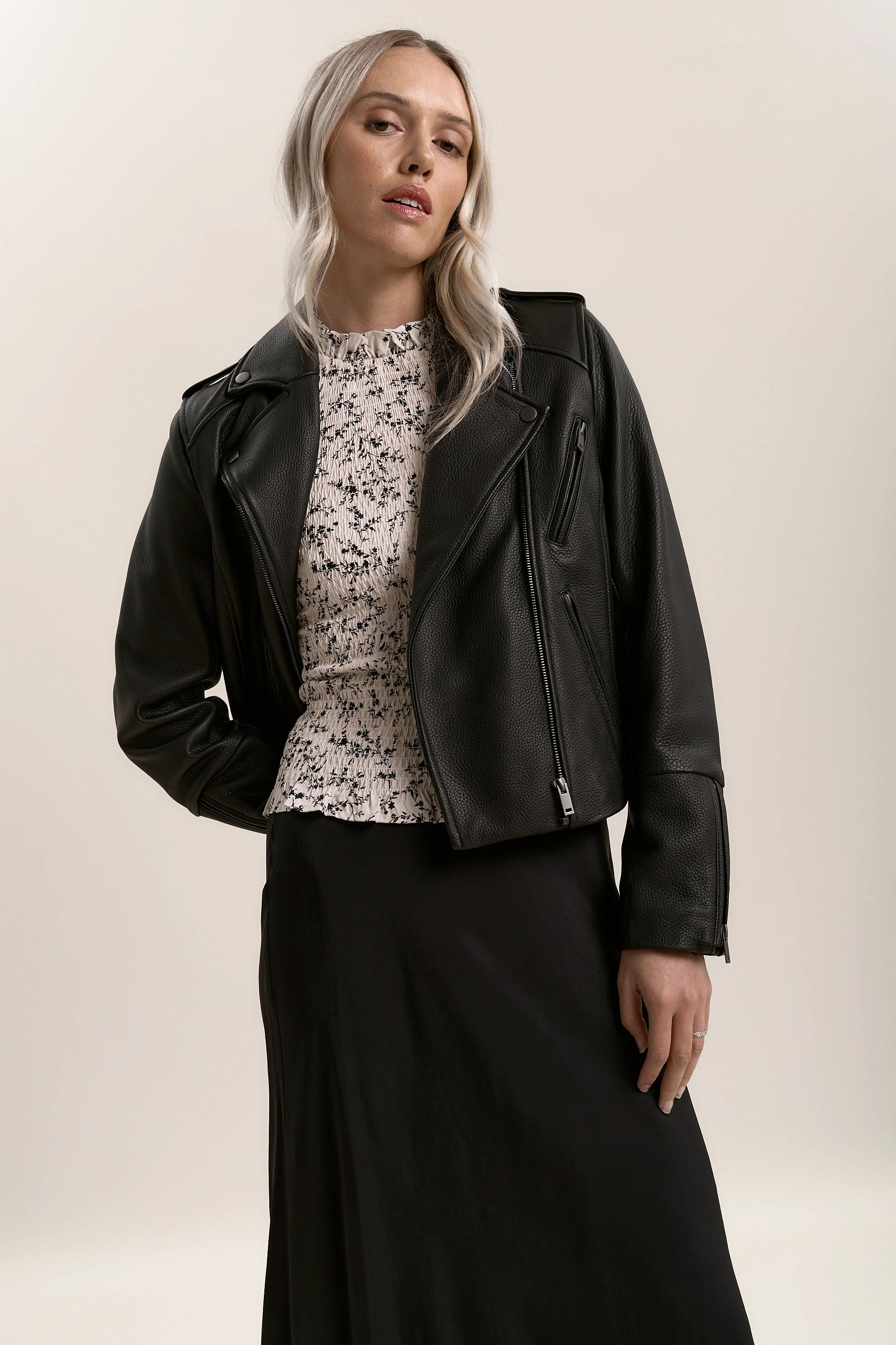 Maisy Ruched Top - Image 4