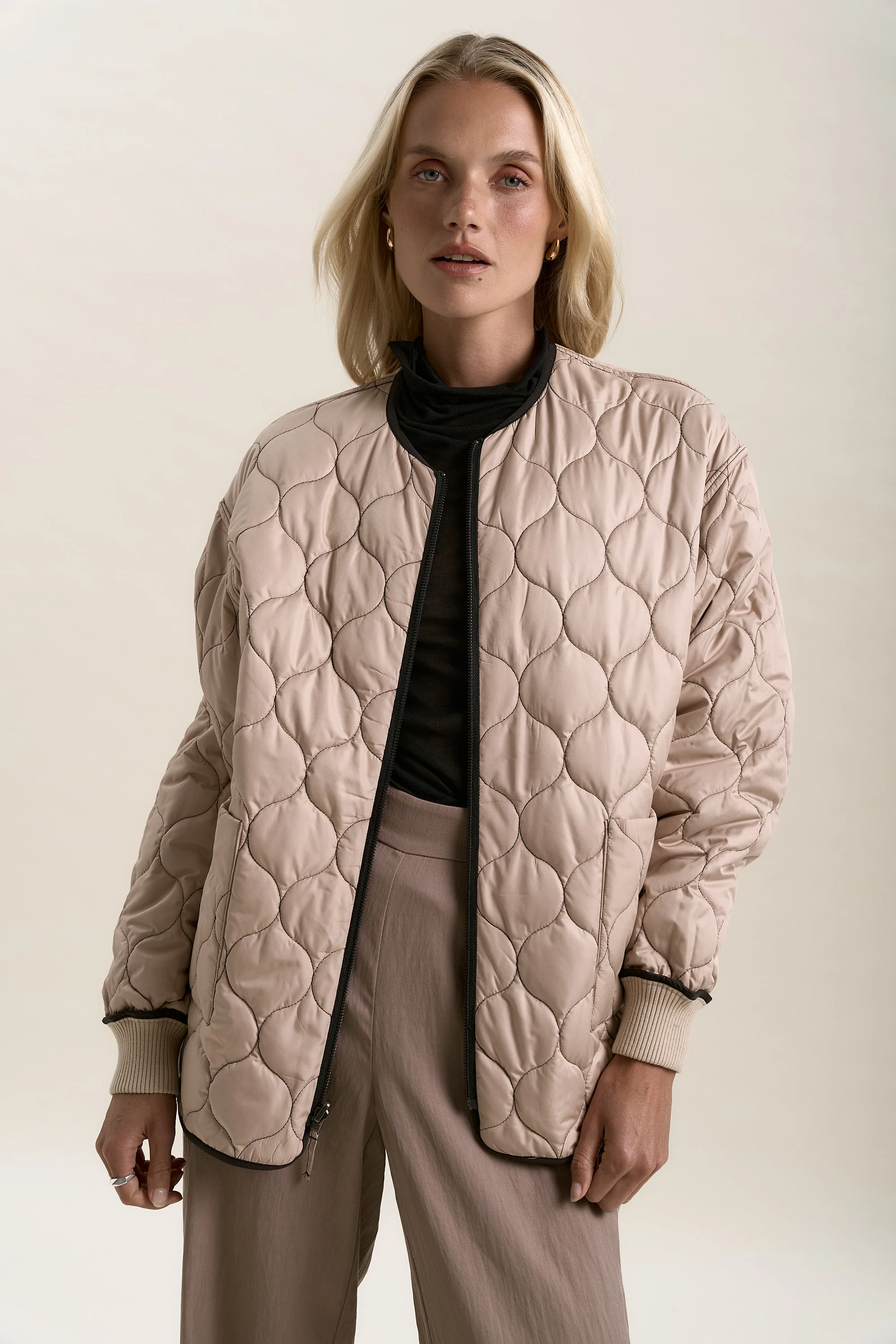 Mckenna Reversible Quilted Puffer - Image 4