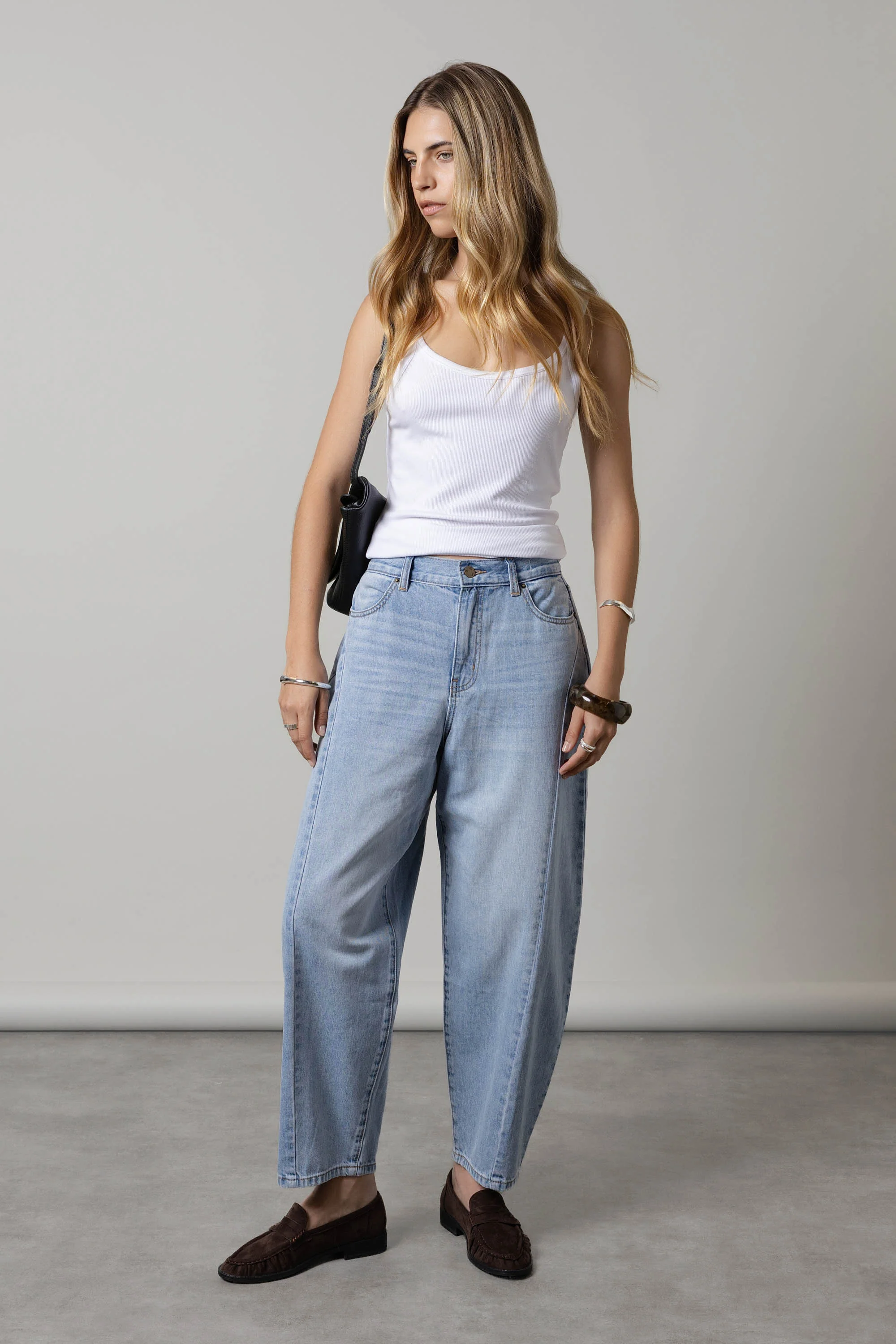 Montreal Barrel Leg Jeans - Image 3