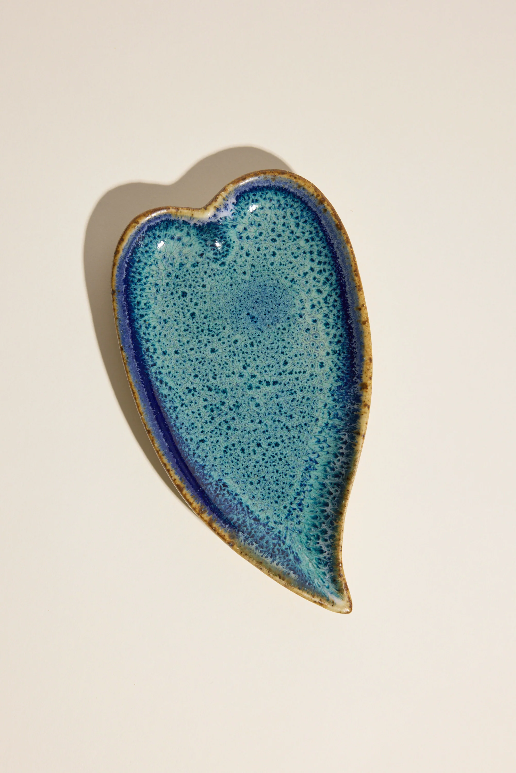 Pottery For The Planet Leaf Condiment Dish - Image 3