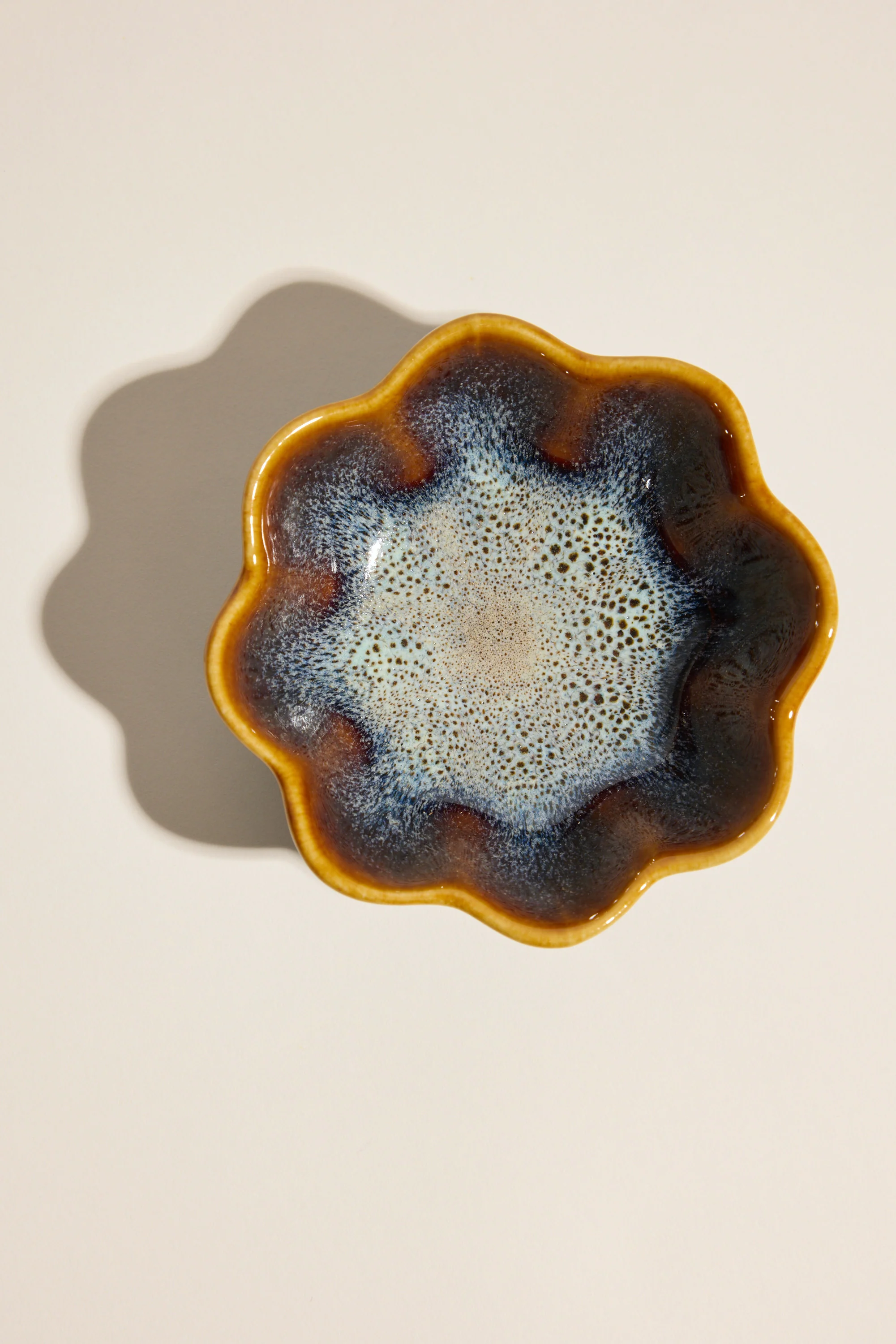 Pottery For the Planet Ruffle Condiment Bowl - Image 2