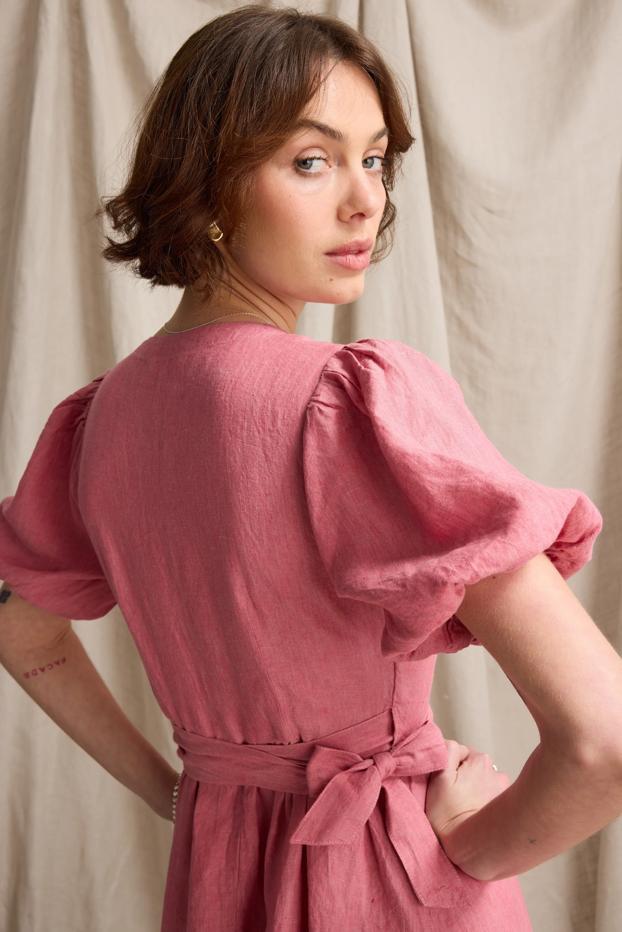 Sara Linen Wrap Dress - Image 4