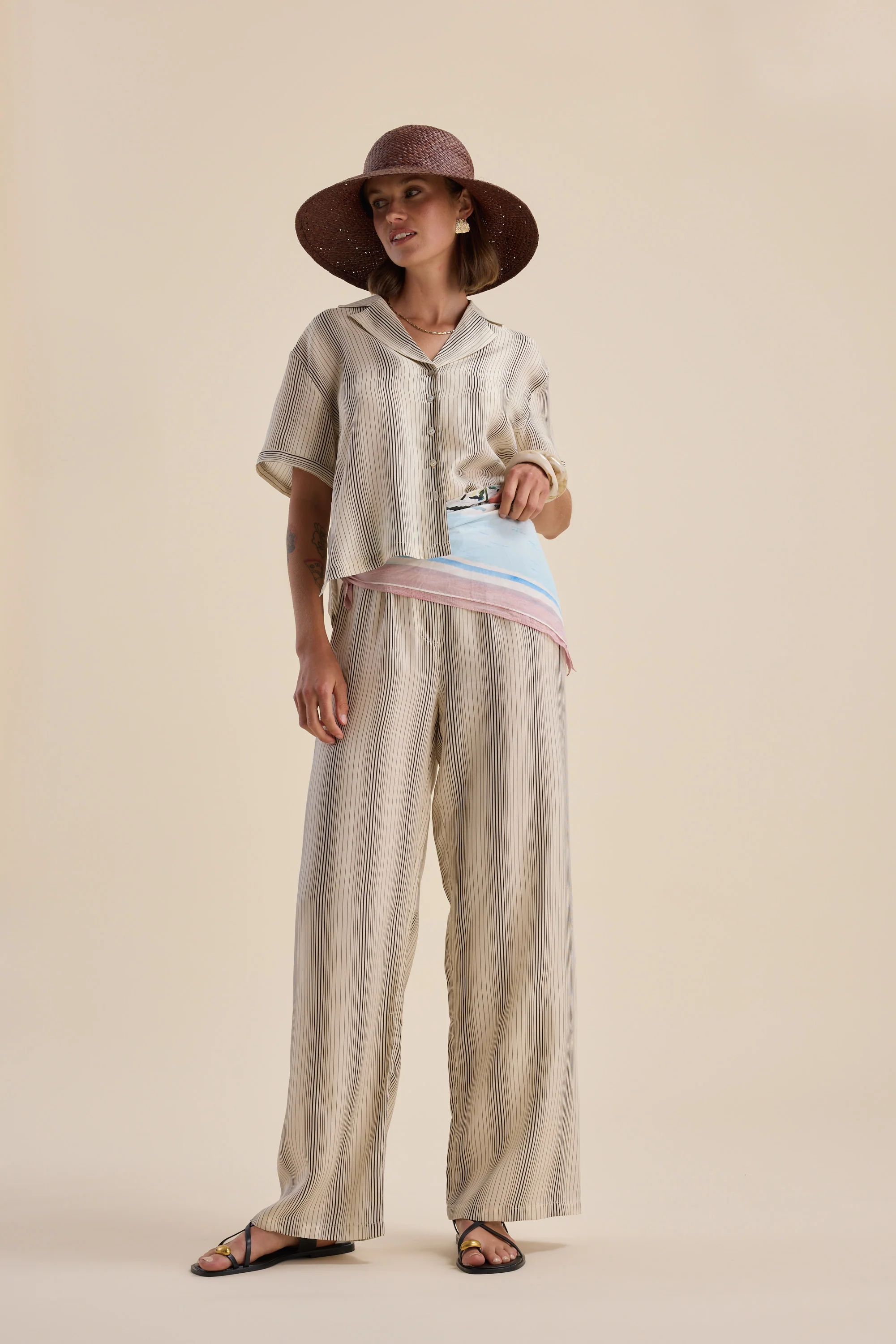 Stella Short Sleeve Shirt - Image 3