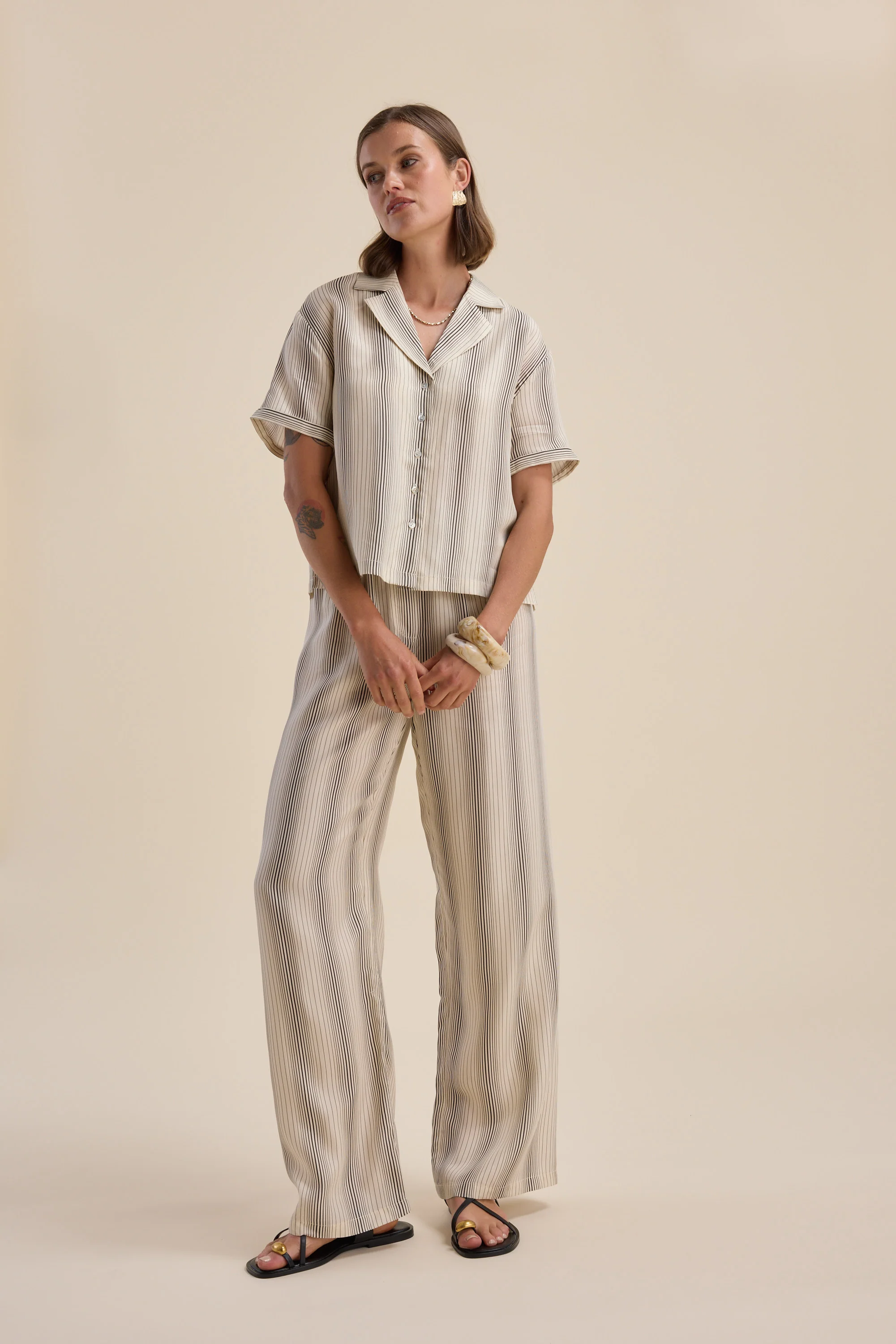 Stella Short Sleeve Shirt - Image 4