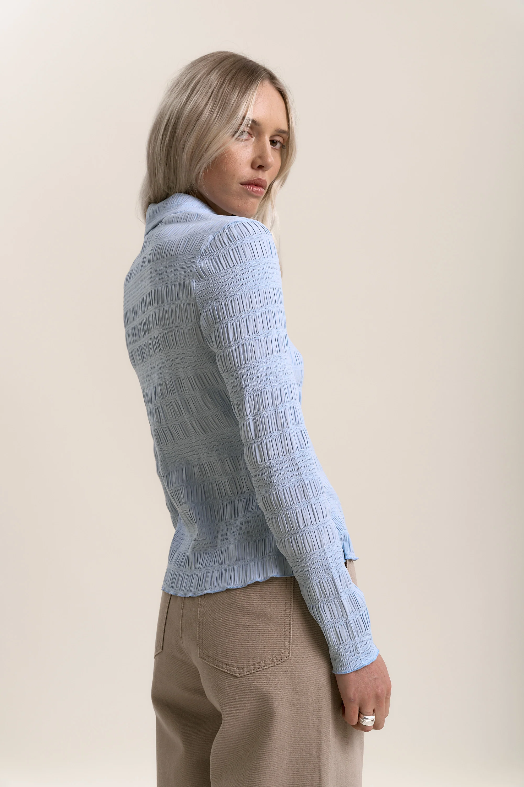 Tahlia Shirred Detail Shirt - Image 6