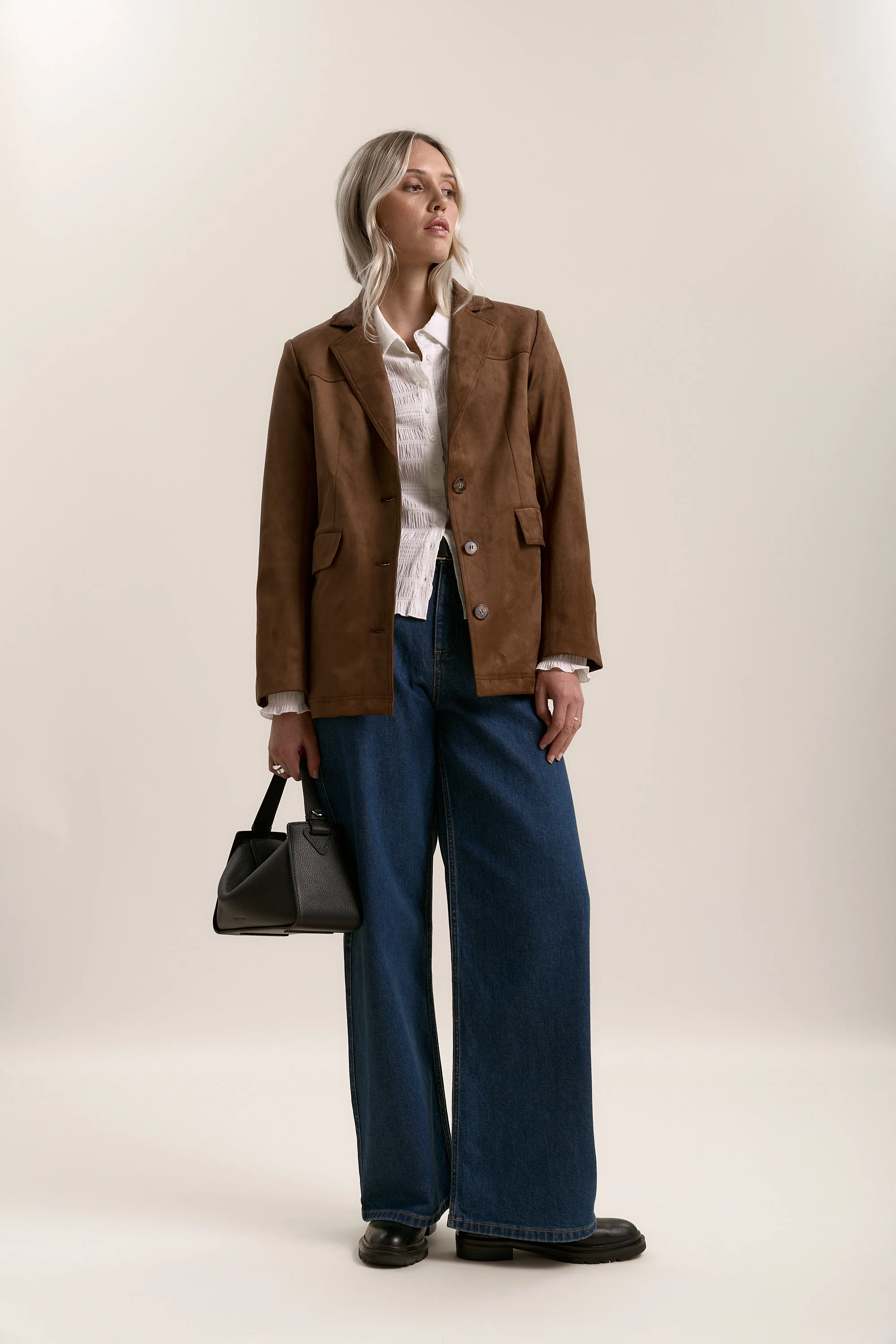 Tahlia Shirred Detail Shirt - Image 4